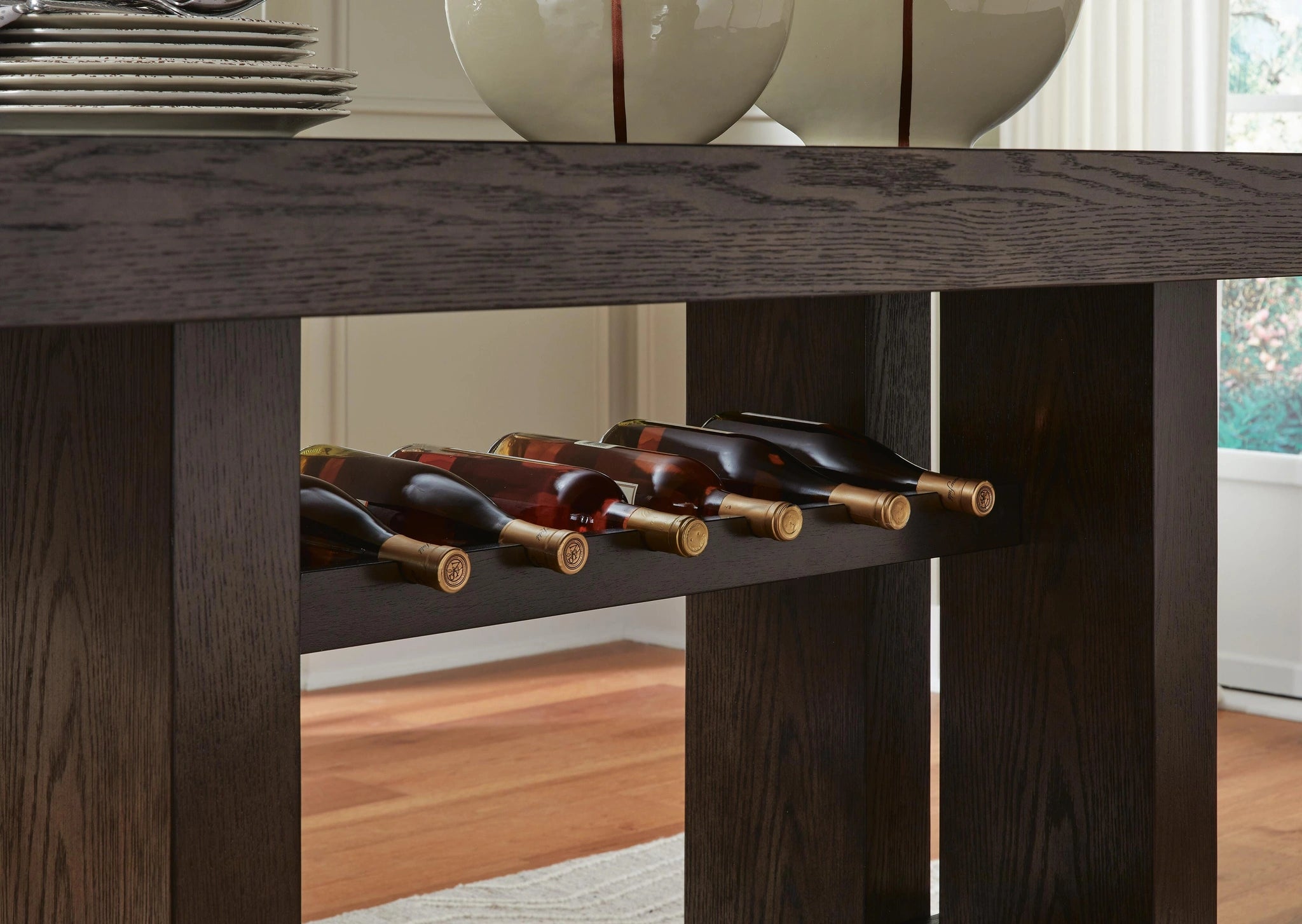 Mesa de comedor a la altura del mostrador Burkhaus