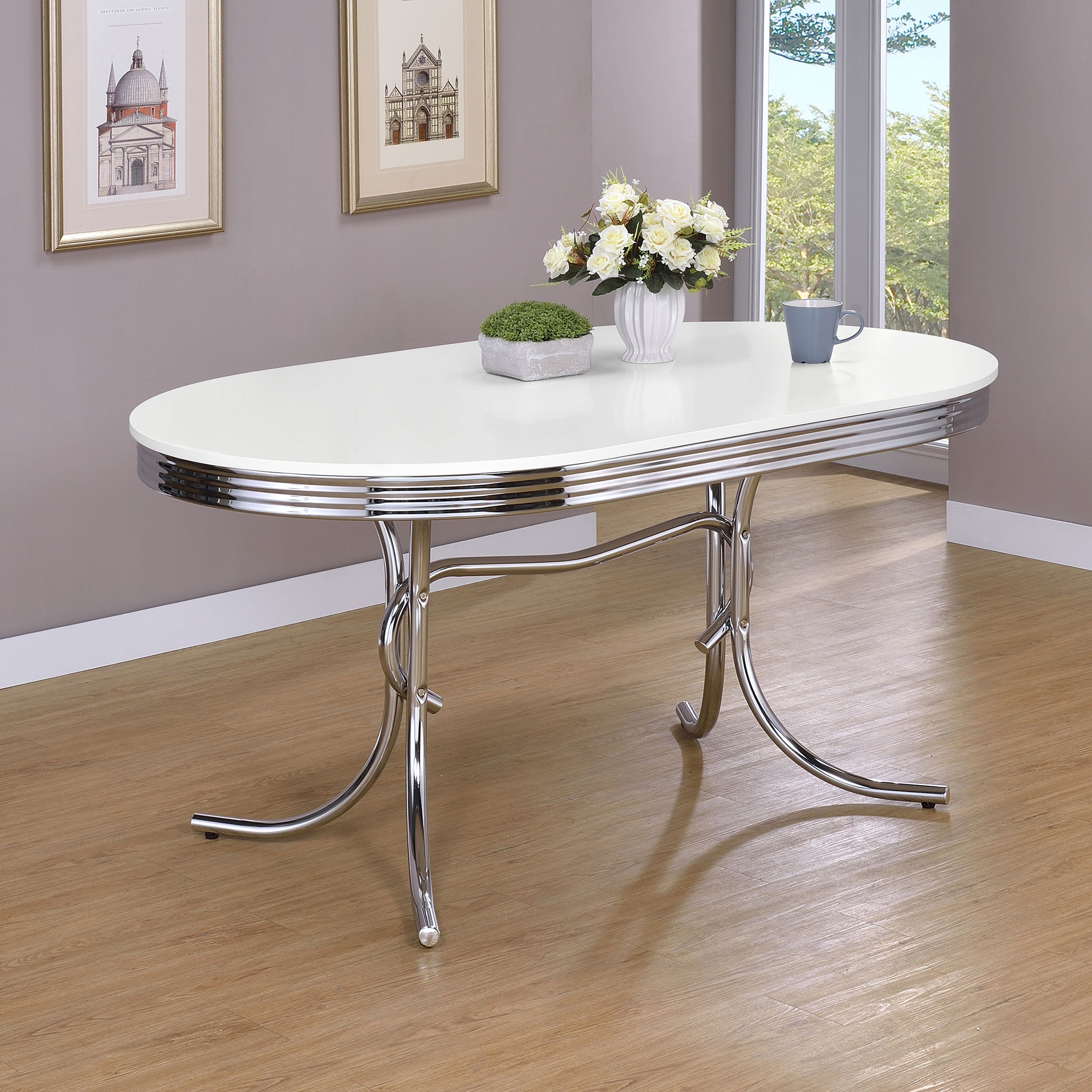 Mesa de comedor retro