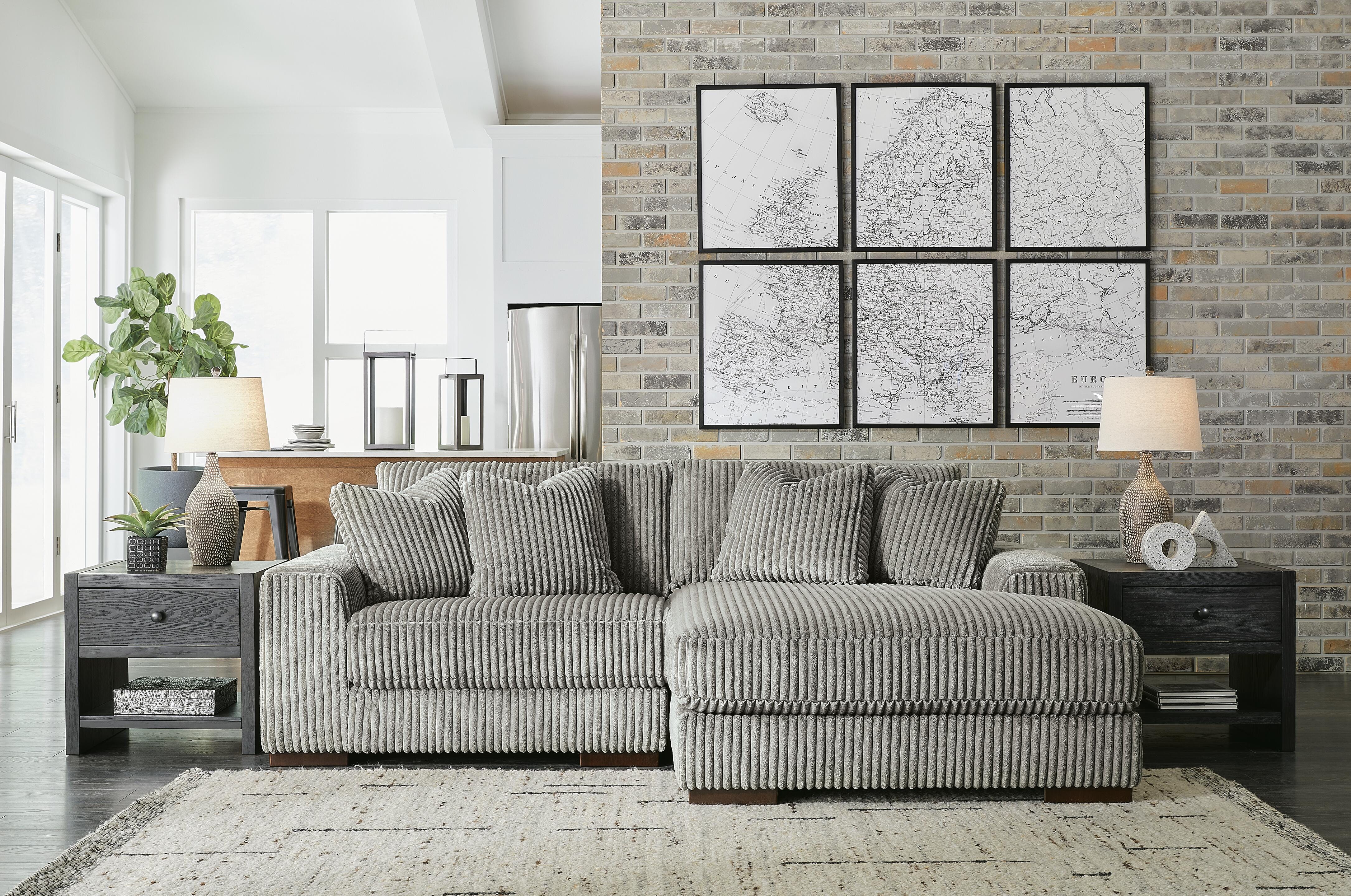 Sofá seccional Lindyn con chaise longue