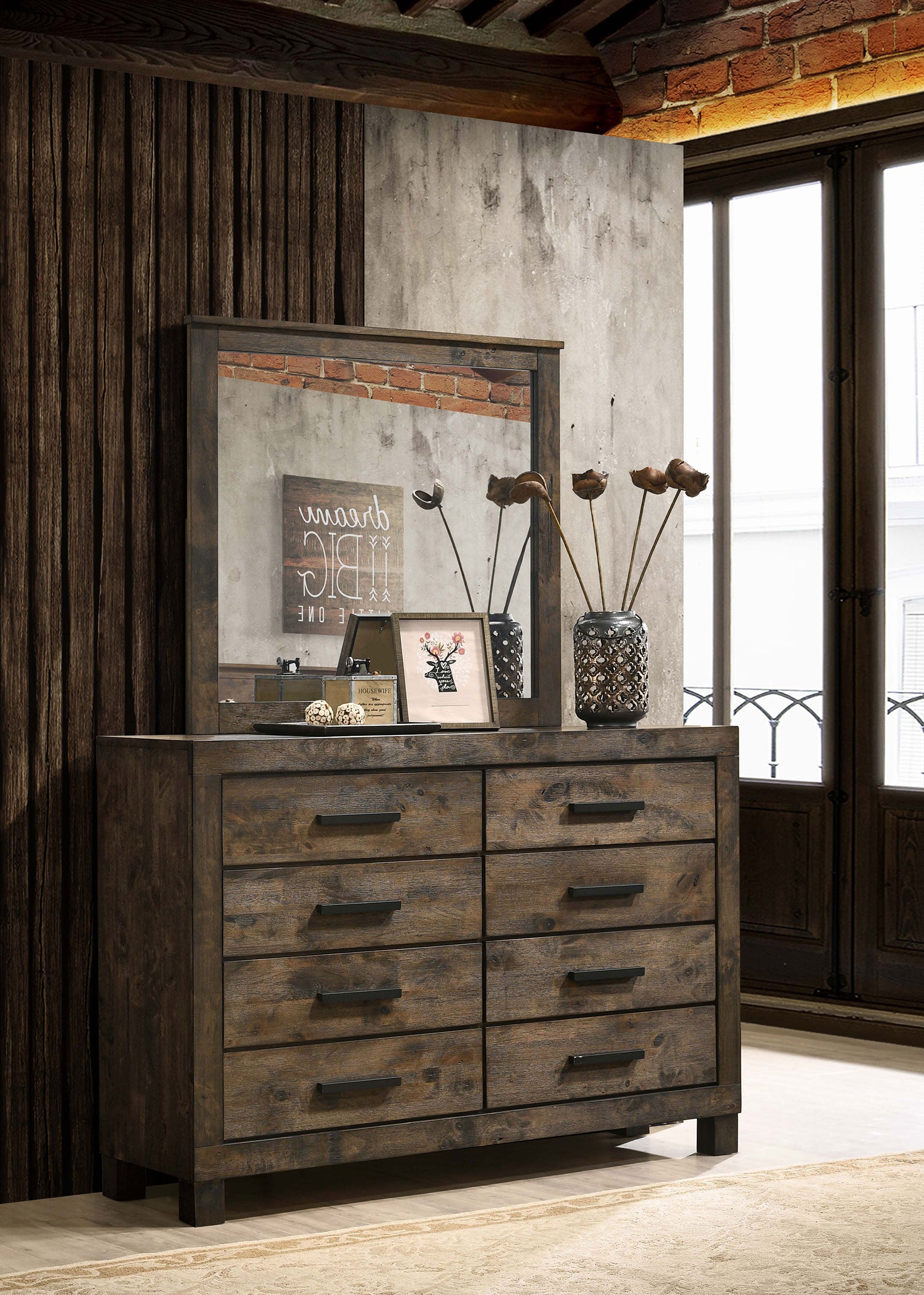 Cómoda Woodmont con espejo