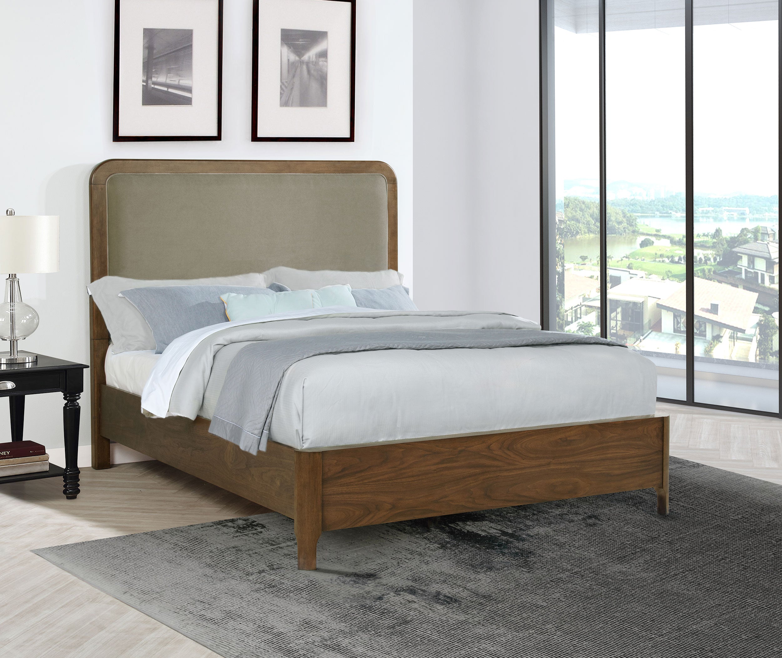 Cama con paneles Maderia