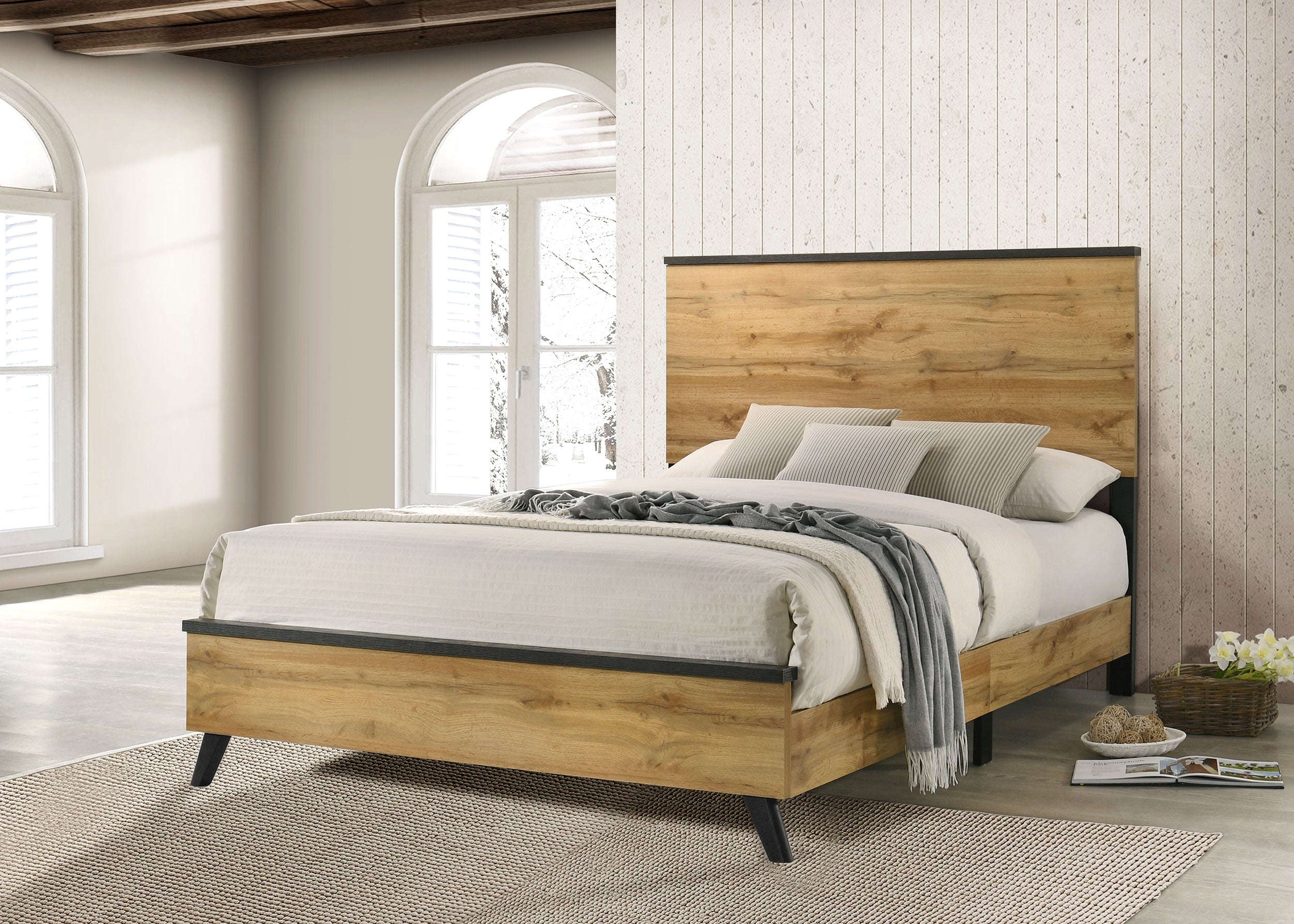 Cama de paneles Kaywood