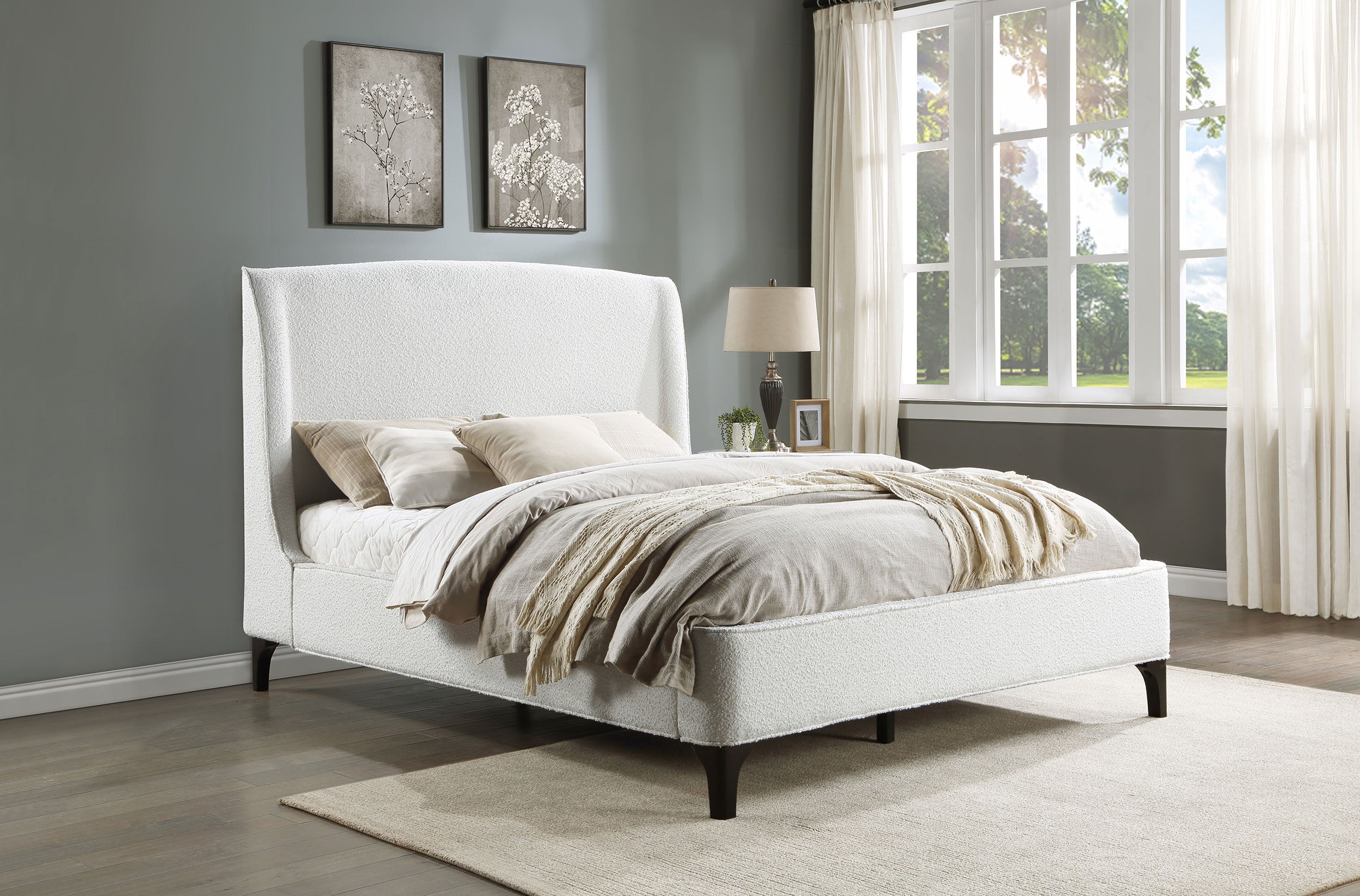 Cama Mosby con plataforma y cabecero con alas
