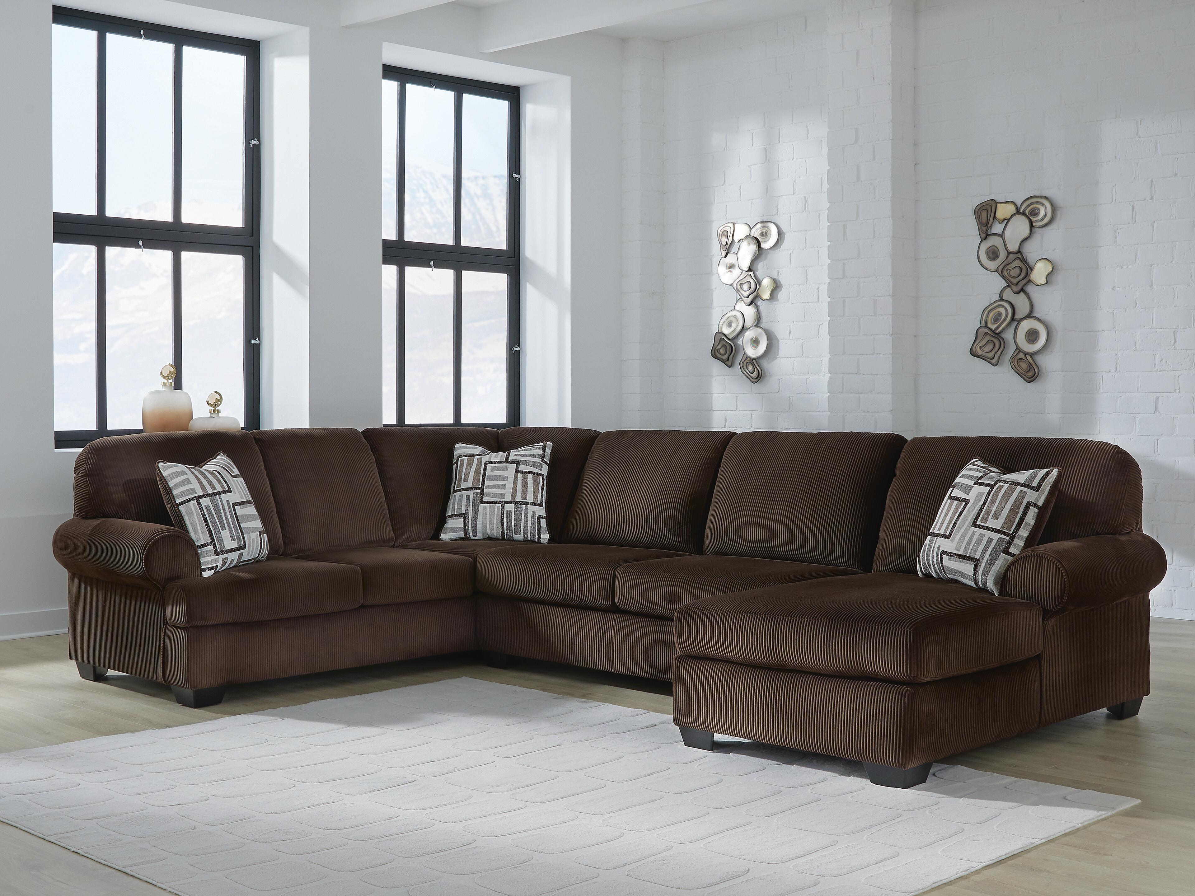 Sofá esquinero Kimlee con chaise longue