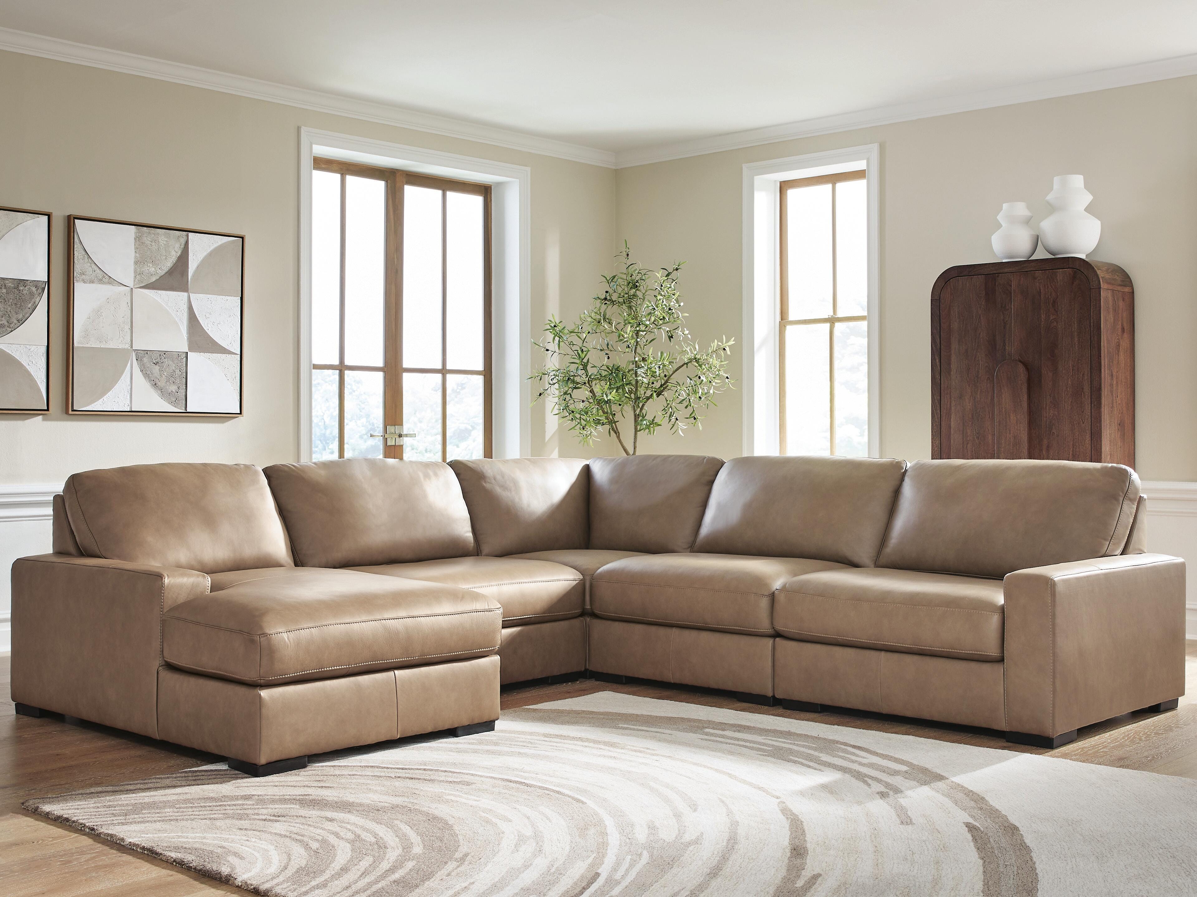 Seccional Veronella con Chaise
