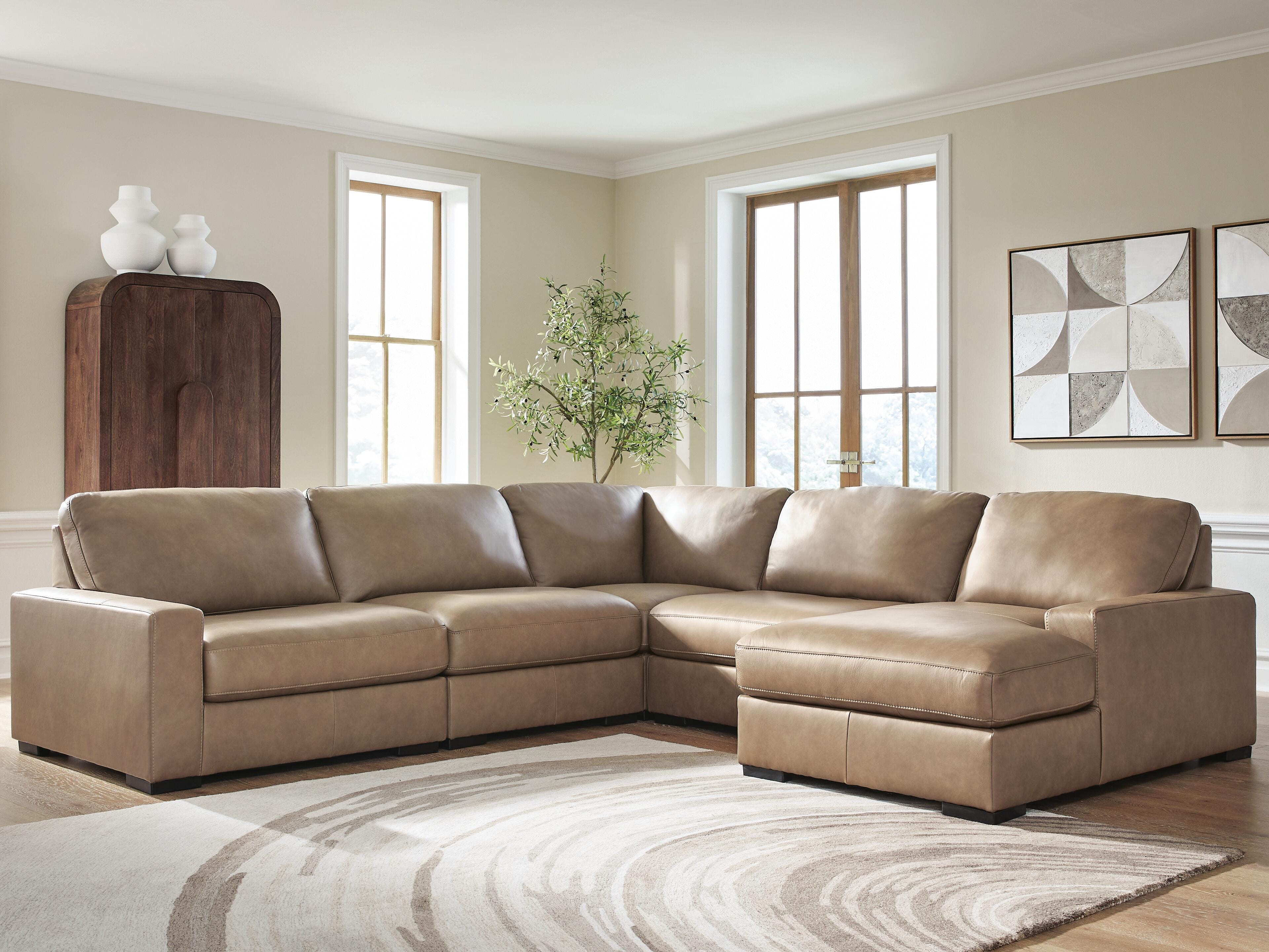 Seccional Veronella con Chaise