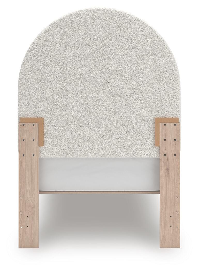 Cama tapizada Arloster