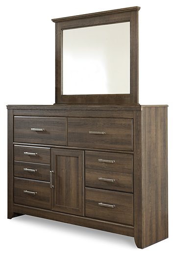 Juararo Dresser and Mirror