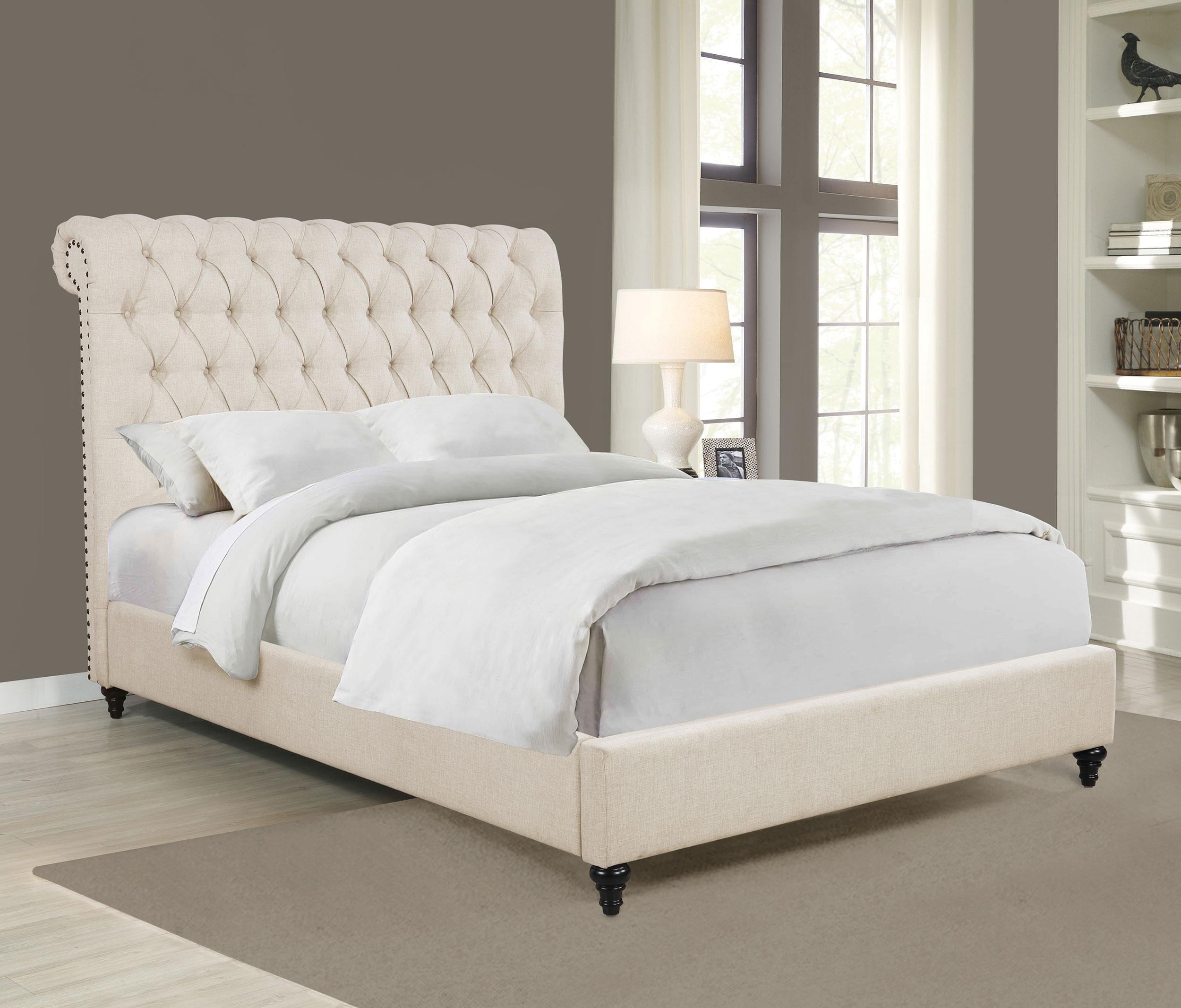Cama con paneles Devon