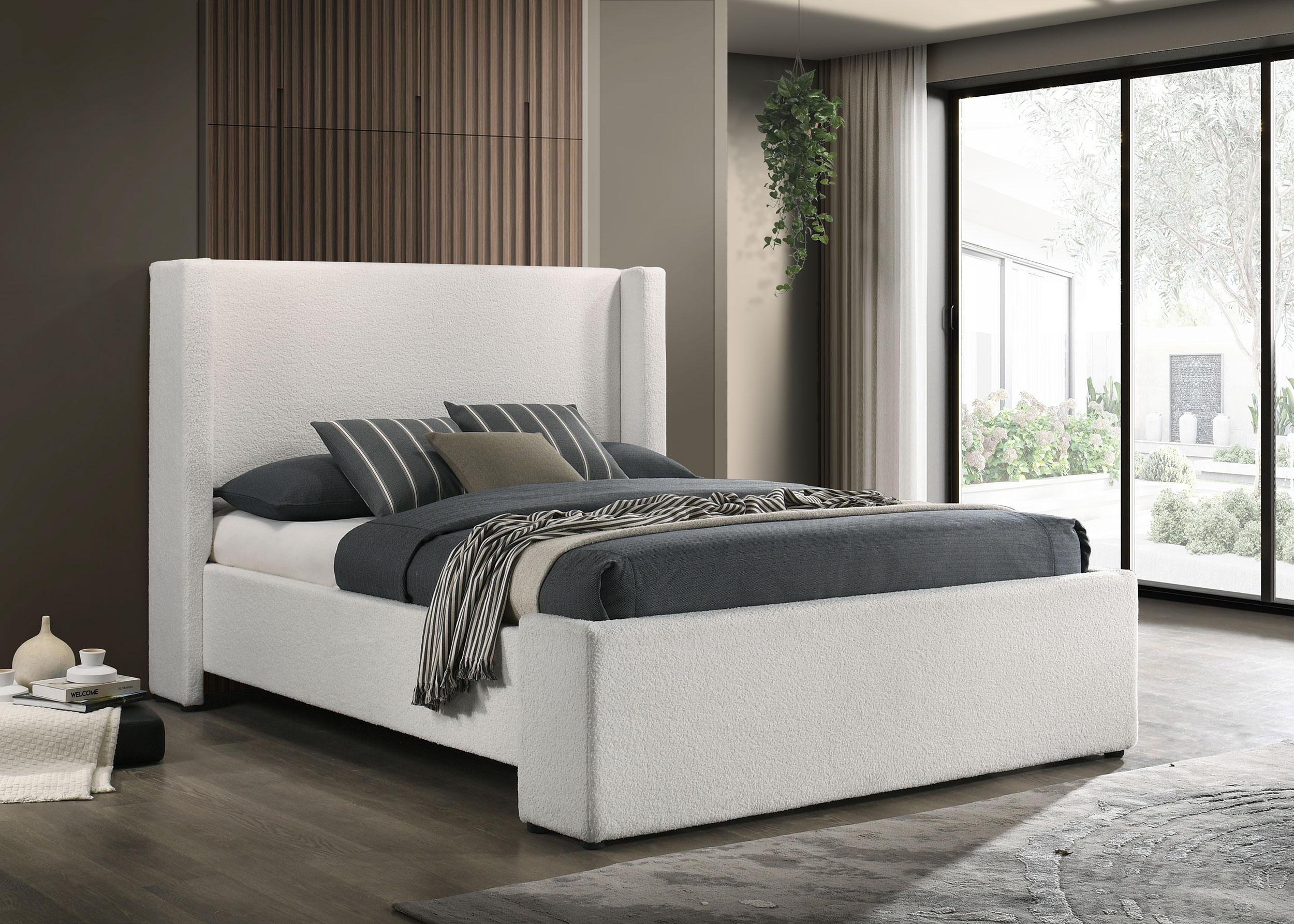 Cama plataforma Alamosa con respaldo de orejas