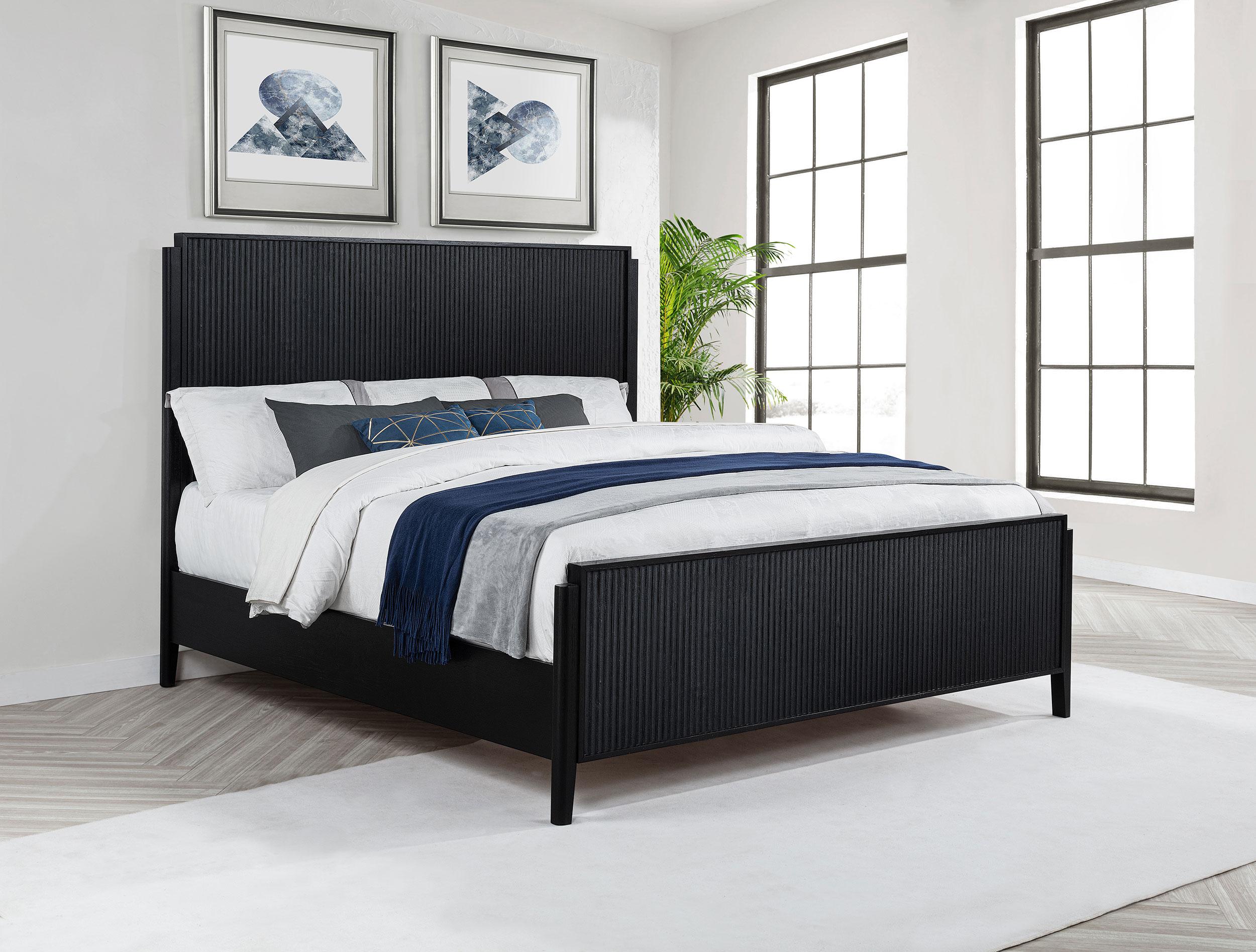 Brookmead Panel Bed