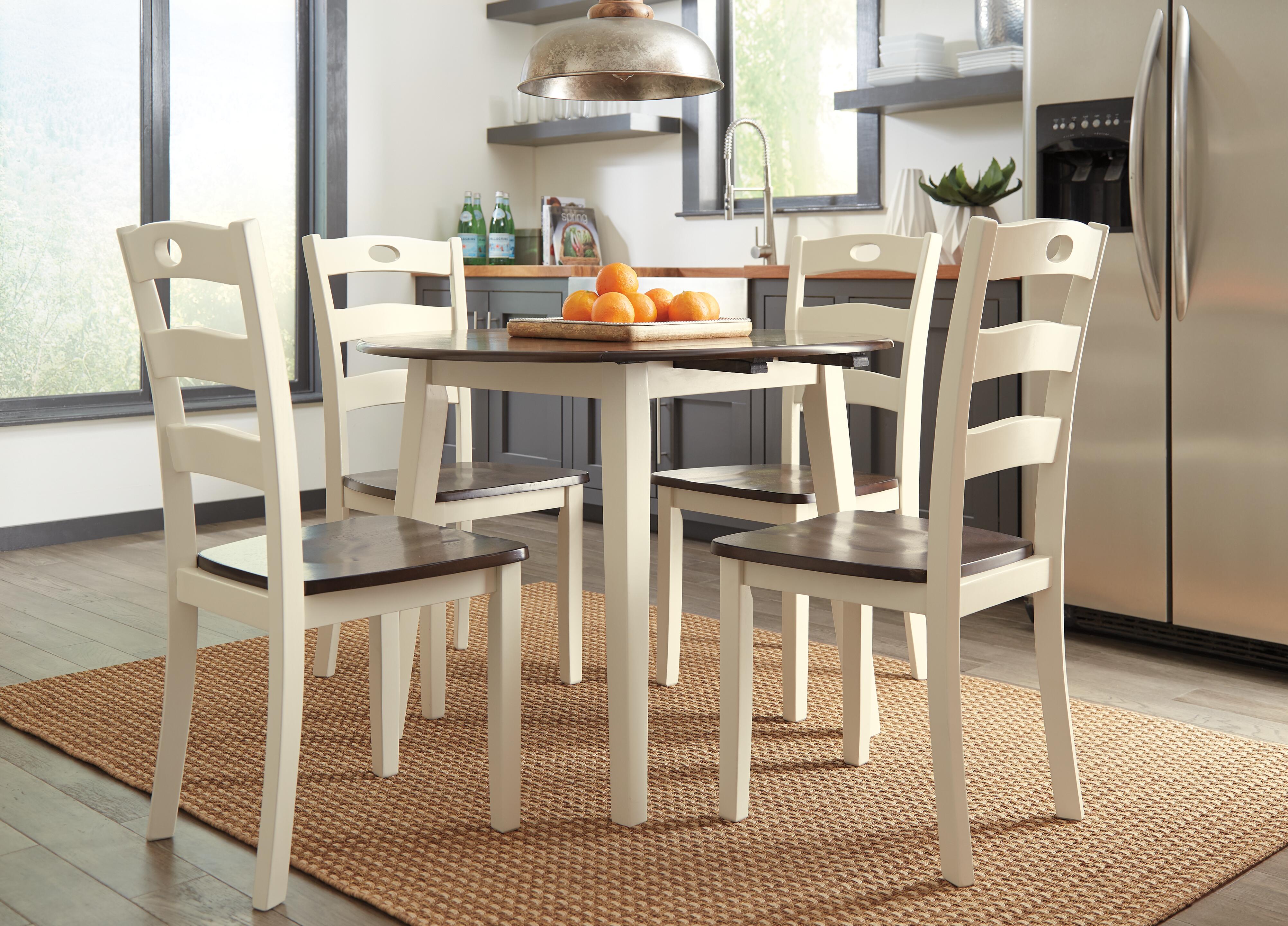 Juego de comedor Woodanville