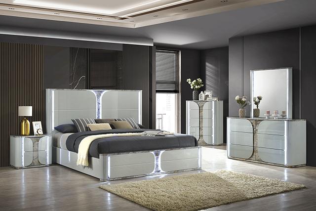 Cleburne E.King Bed