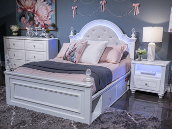 Cama tapizada Kozlani