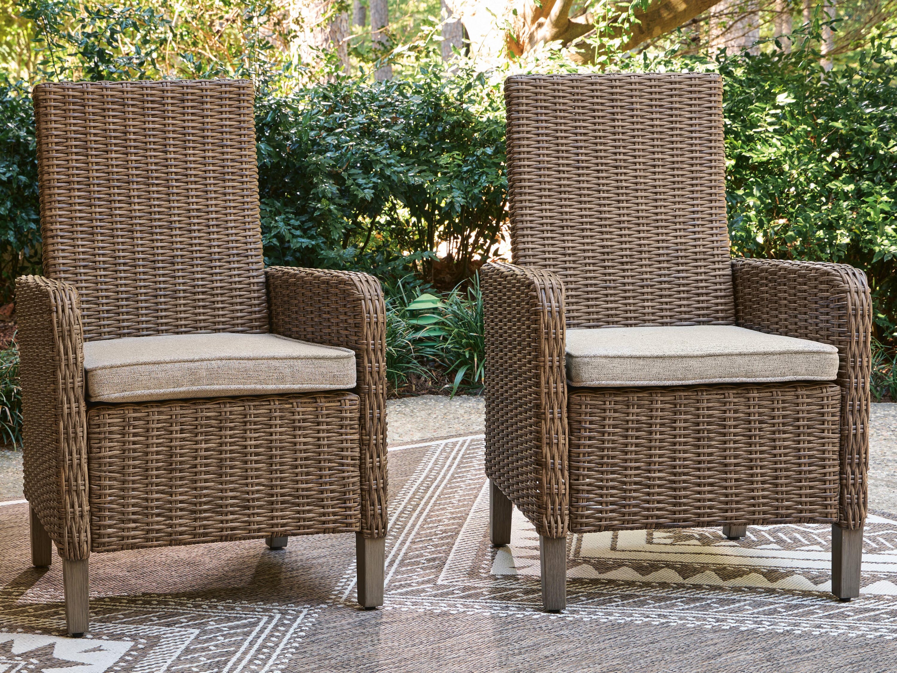 Sillón Laguna Heights con Cojín (Juego de 2)