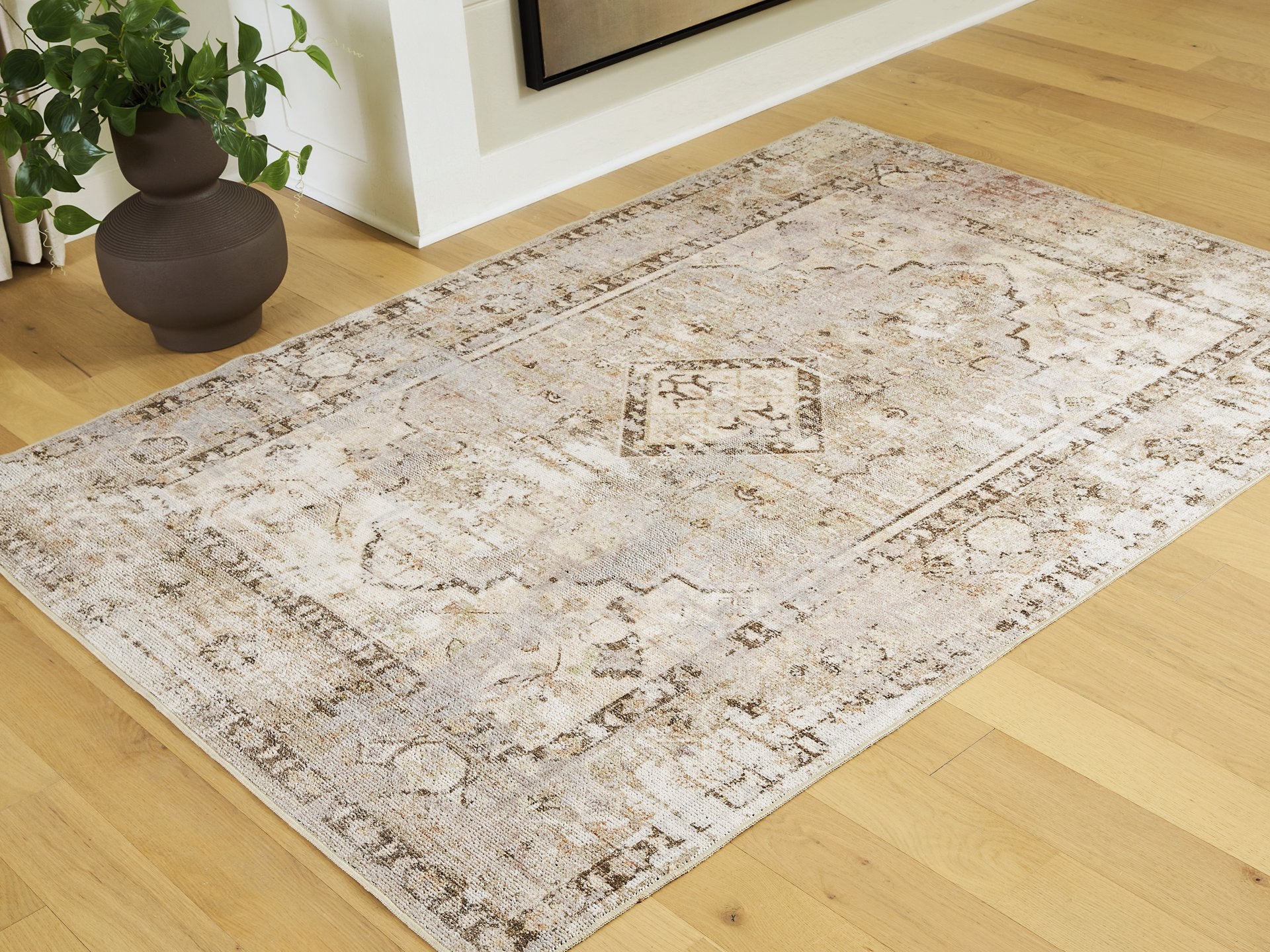 Livdon Washable Rug