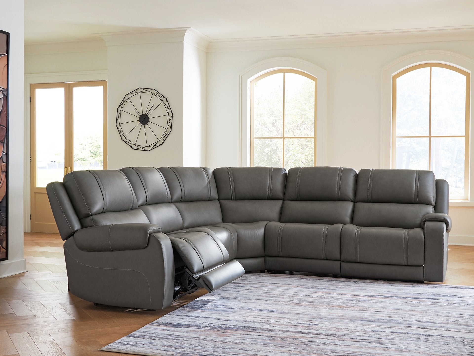 5Z - Seccional reclinable eléctrico Pittson