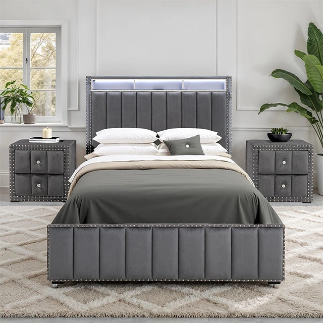 Cama Queen Farese con 2 mesitas de noche