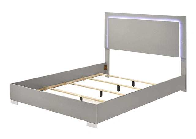 Cama extragrande Sinistra en blanco, negro y beige