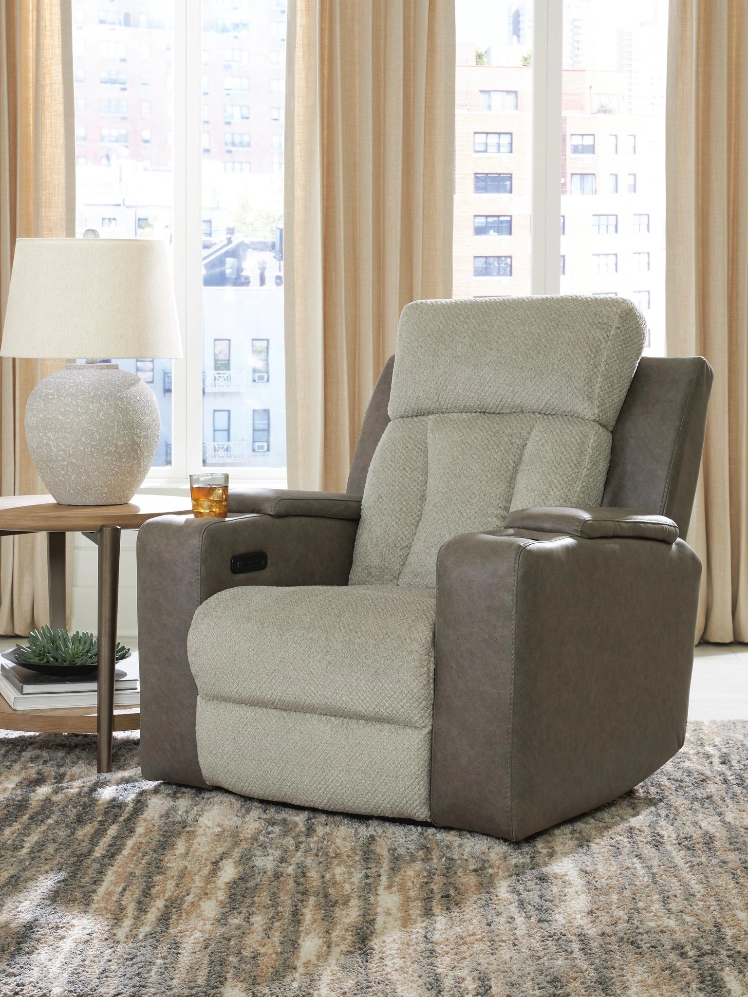 Sillón reclinable eléctrico WhipLash