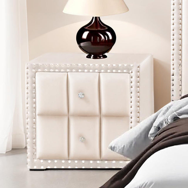 Cama Queen Farese con 2 mesitas de noche