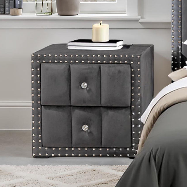Cama Queen Farese con 2 mesitas de noche