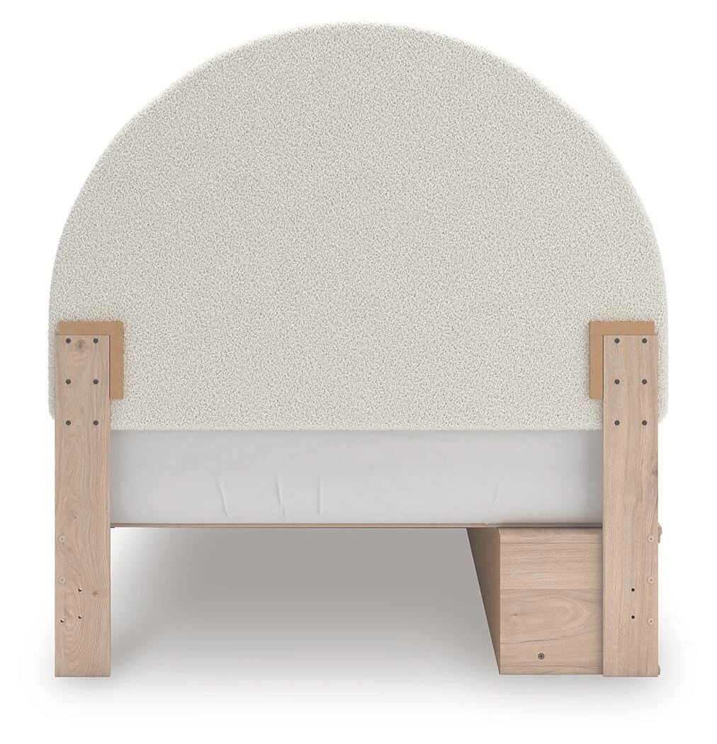 Cama tapizada Arloster