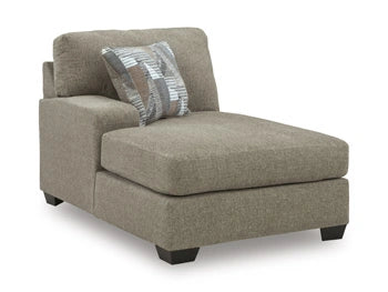 Seccional con chaise Newellen Sleeper