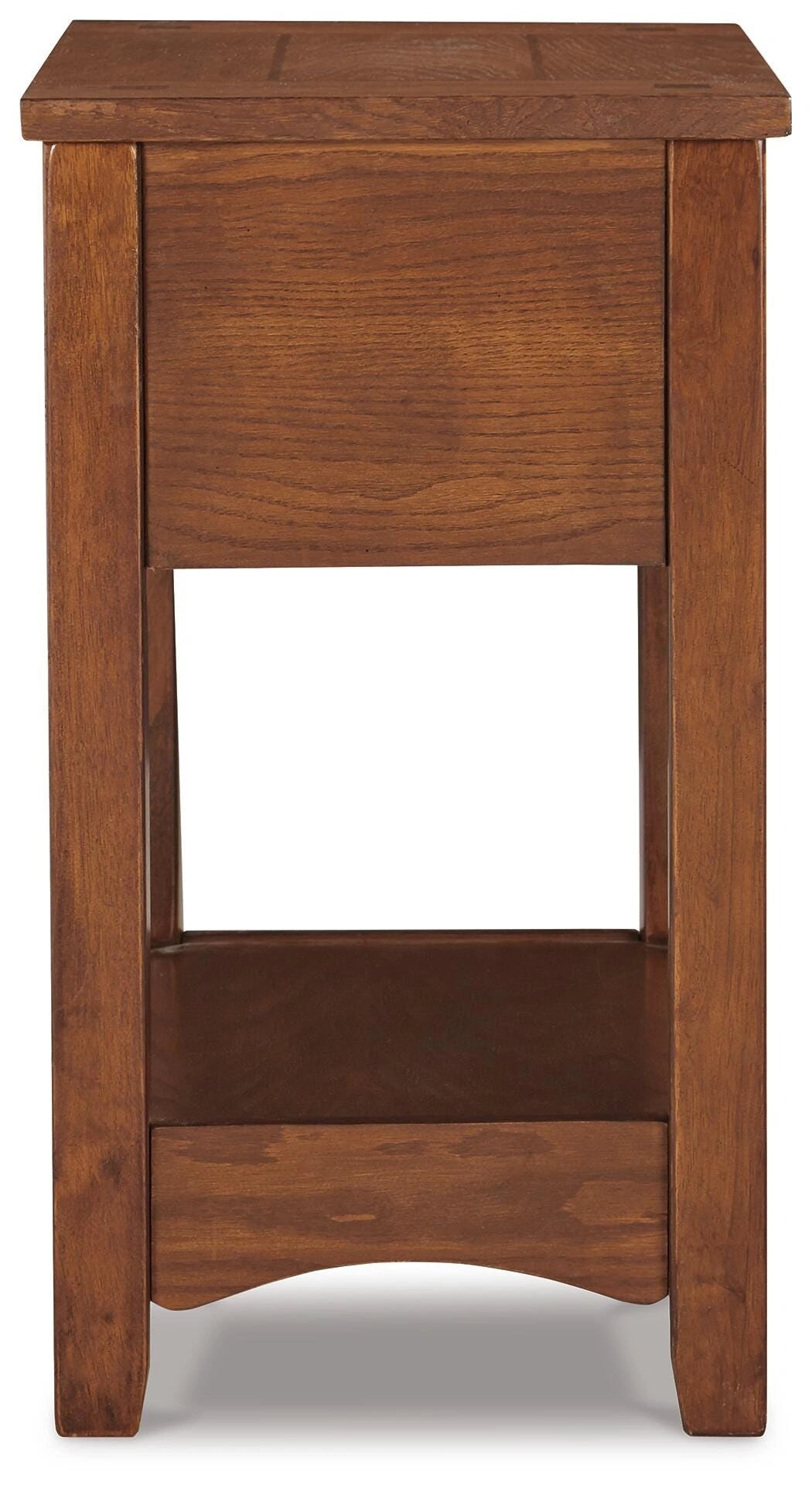 Mesa auxiliar Breegin junto al sillón