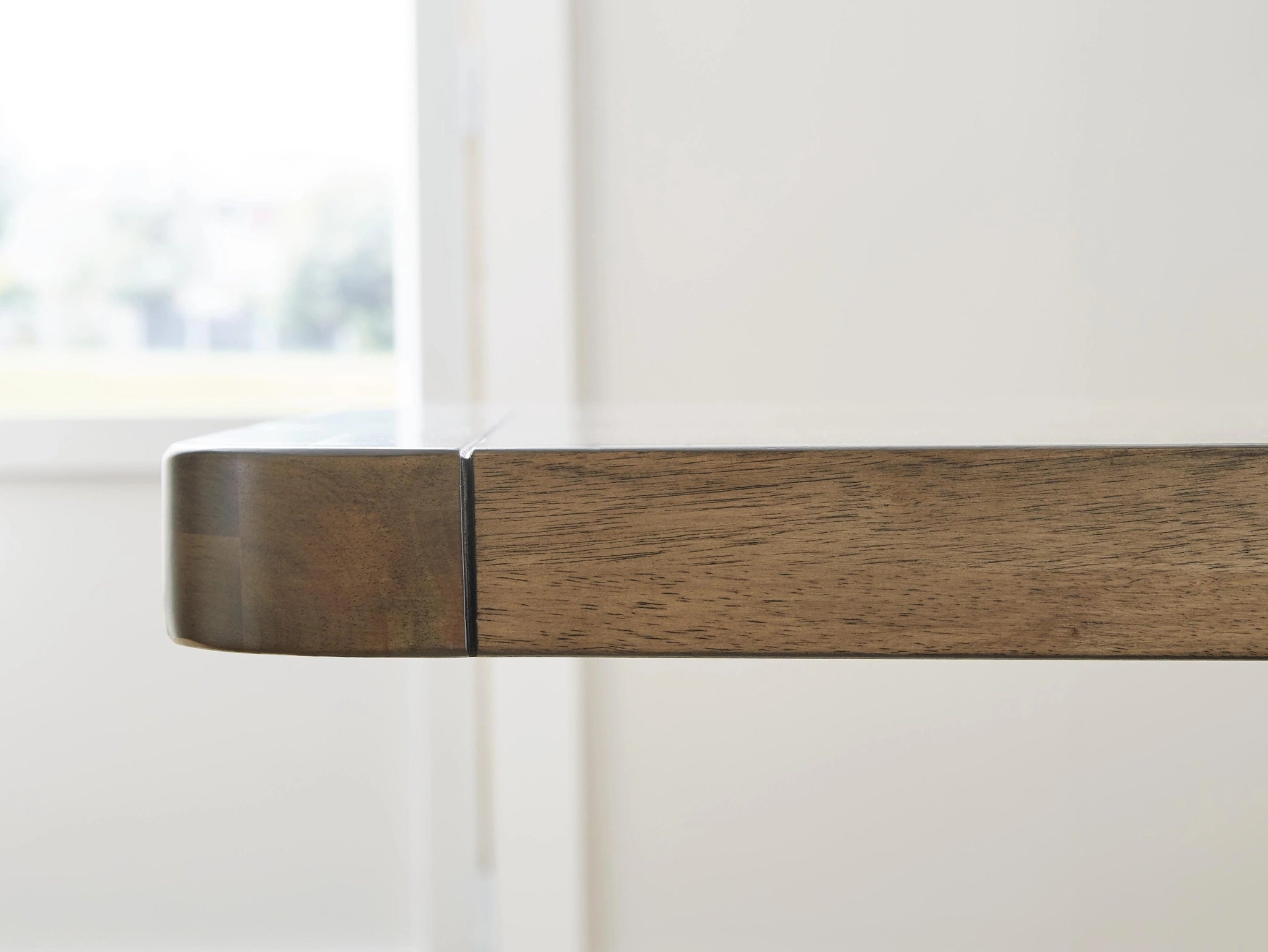 Mesa de comedor extensible Cabalynn
