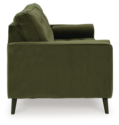 Reveon Lakes Sofa