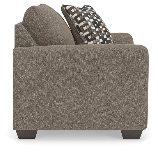 Triston-Peaks Oversized Chair
