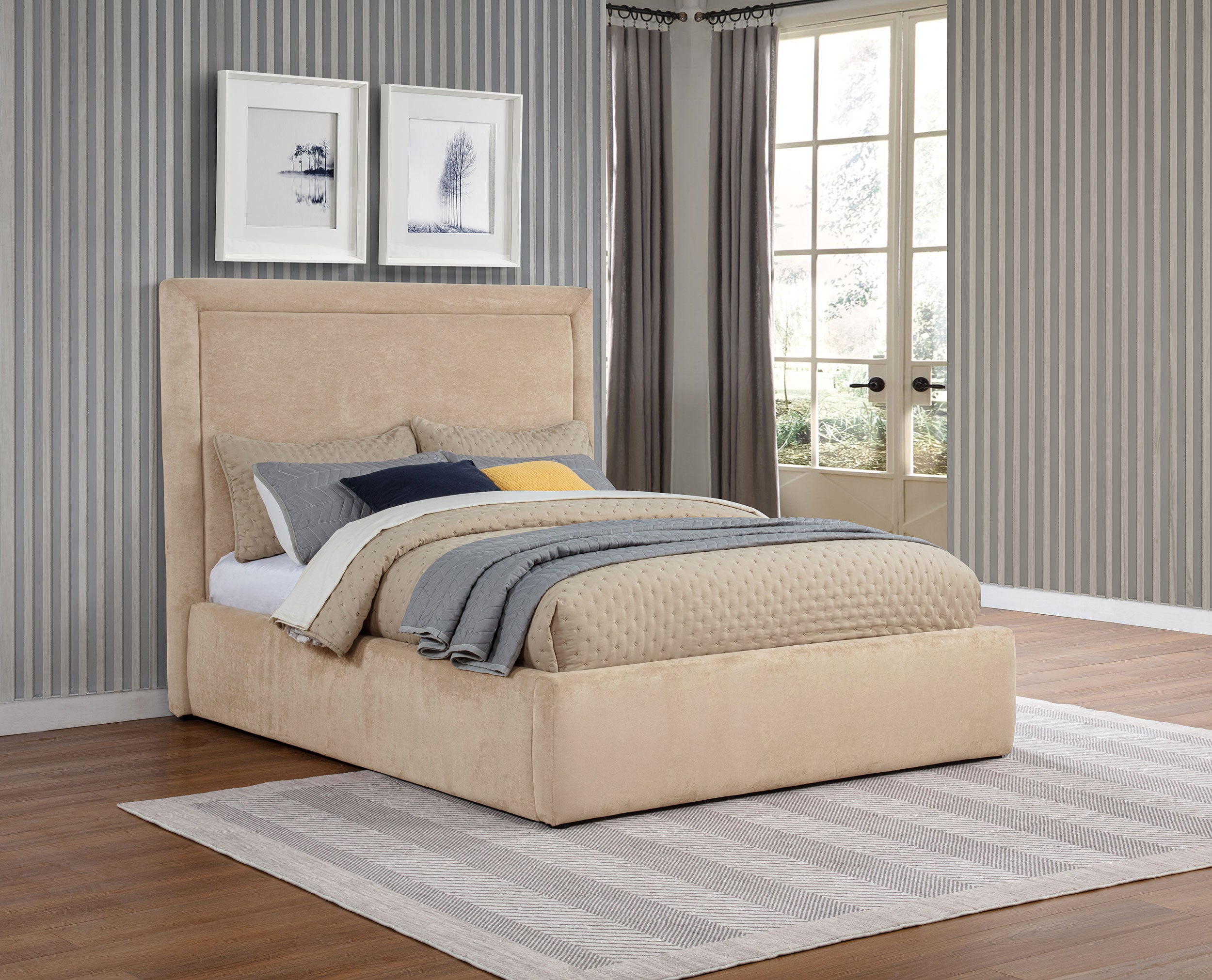 Cama con plataforma Lawson Panel