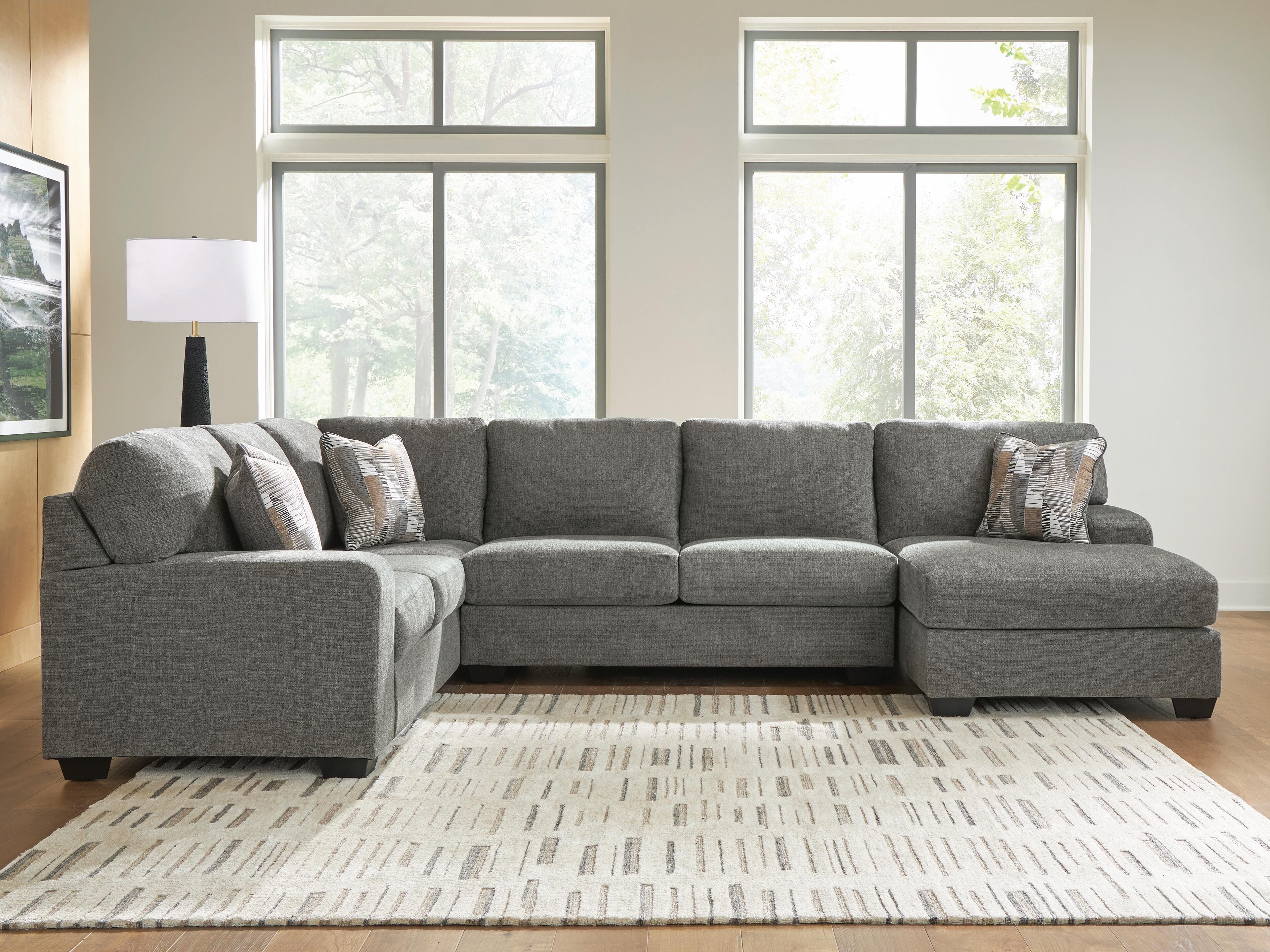 Sofá seccional Clarington con chaise longue