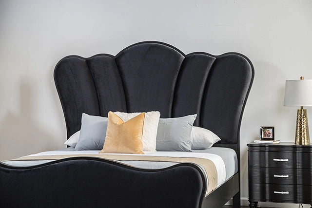 Melodi Parc E.King & Queen Bed Black & Silver