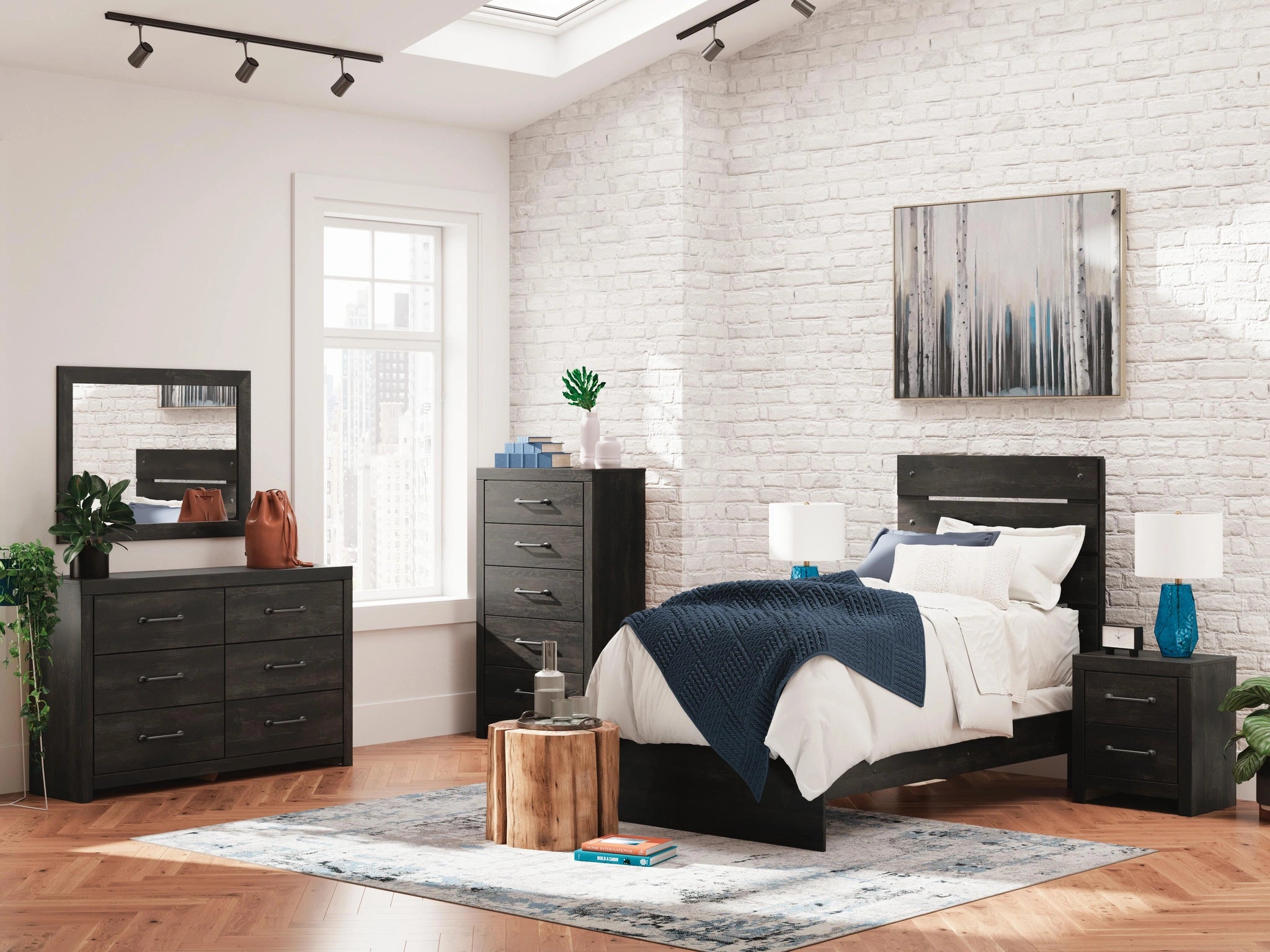 Cama Hollivern