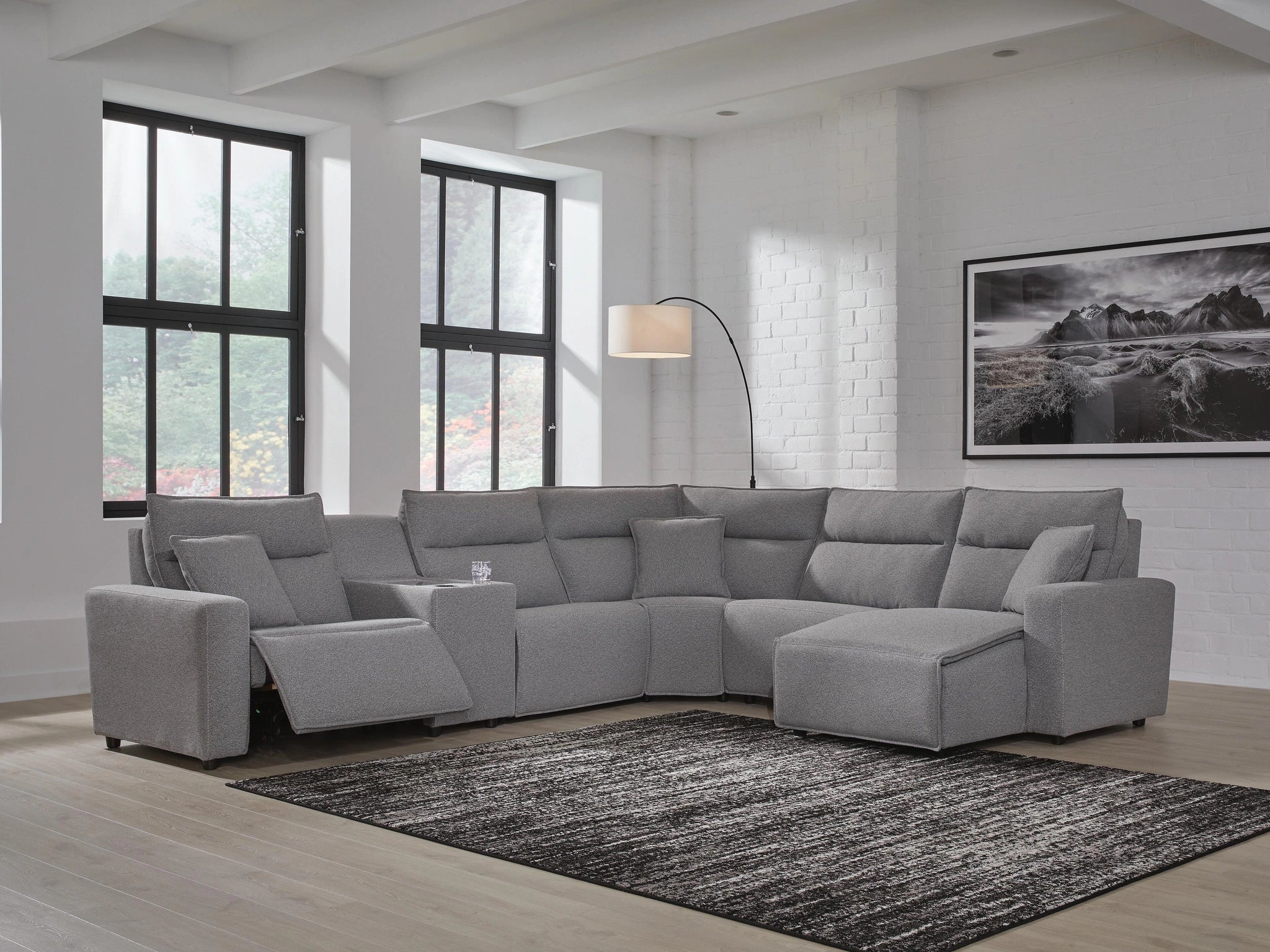 Seccional reclinable eléctrico Modmax con chaise longue