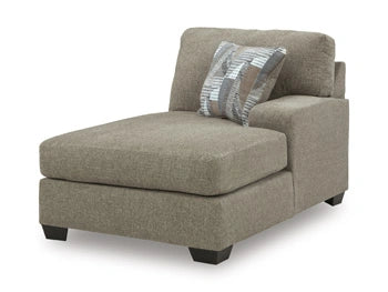 Seccional con chaise Newellen Sleeper