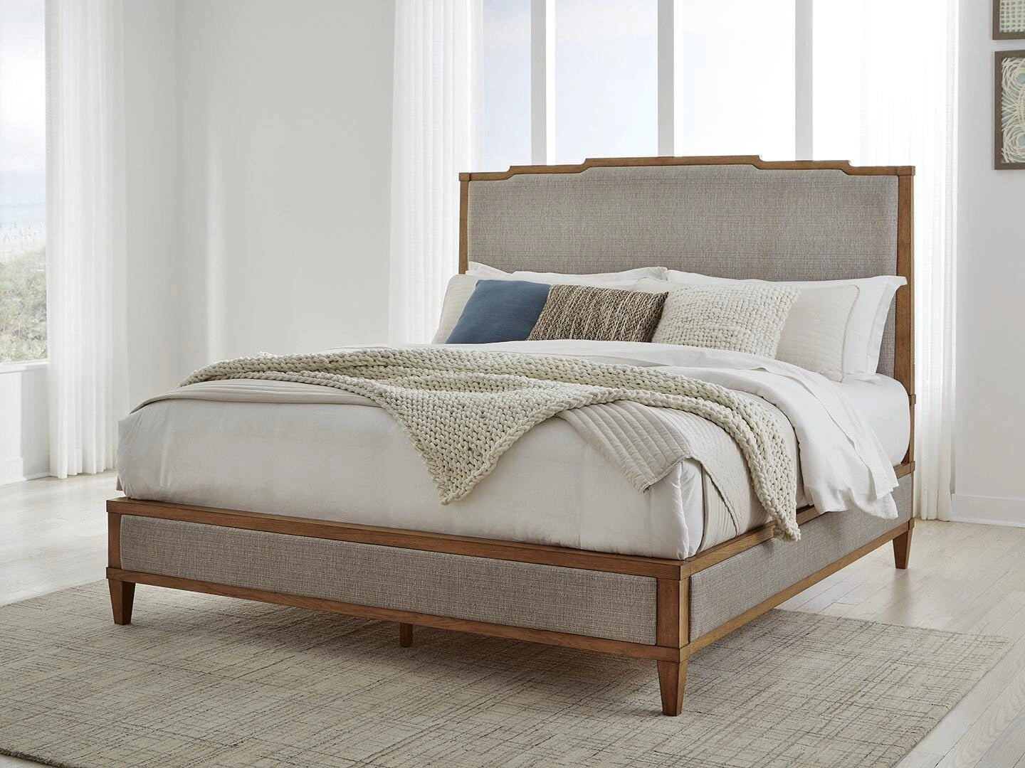 Cama tapizada Sharlance King