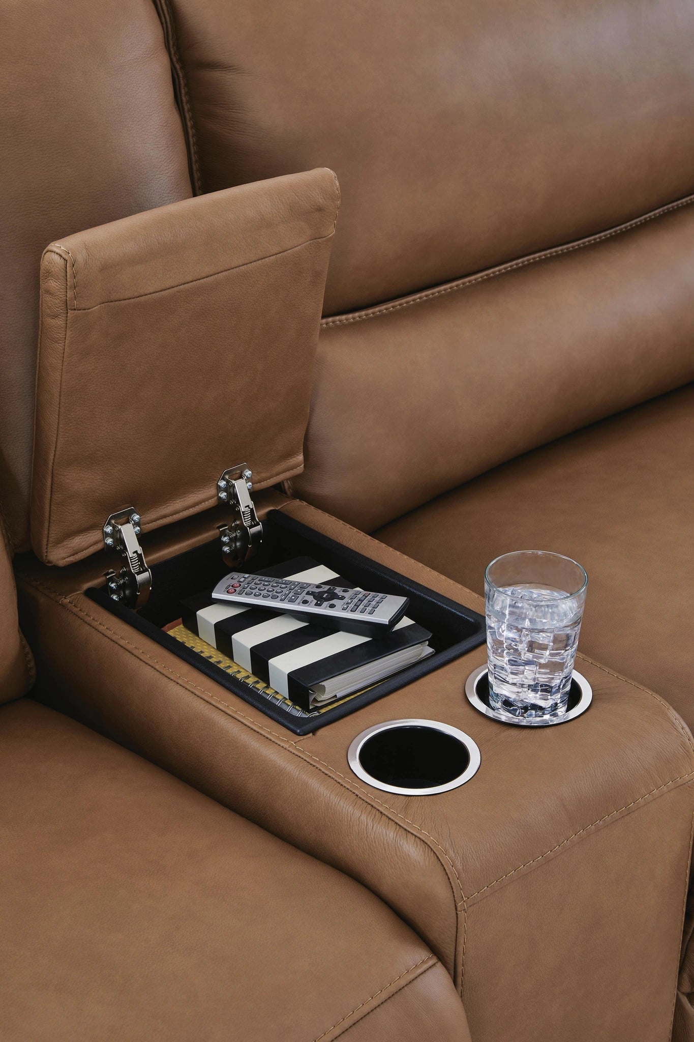 Seccional reclinable DeepWakes con consola de almacenamiento