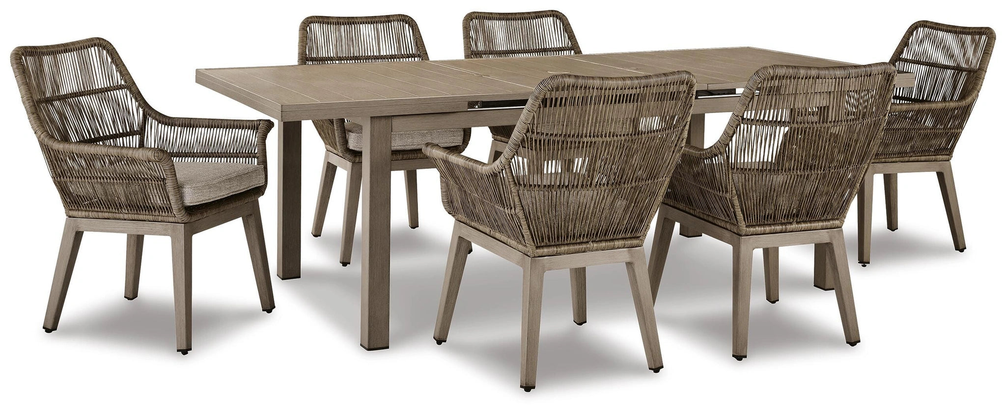 Conjunto de exterior frente a la playa
