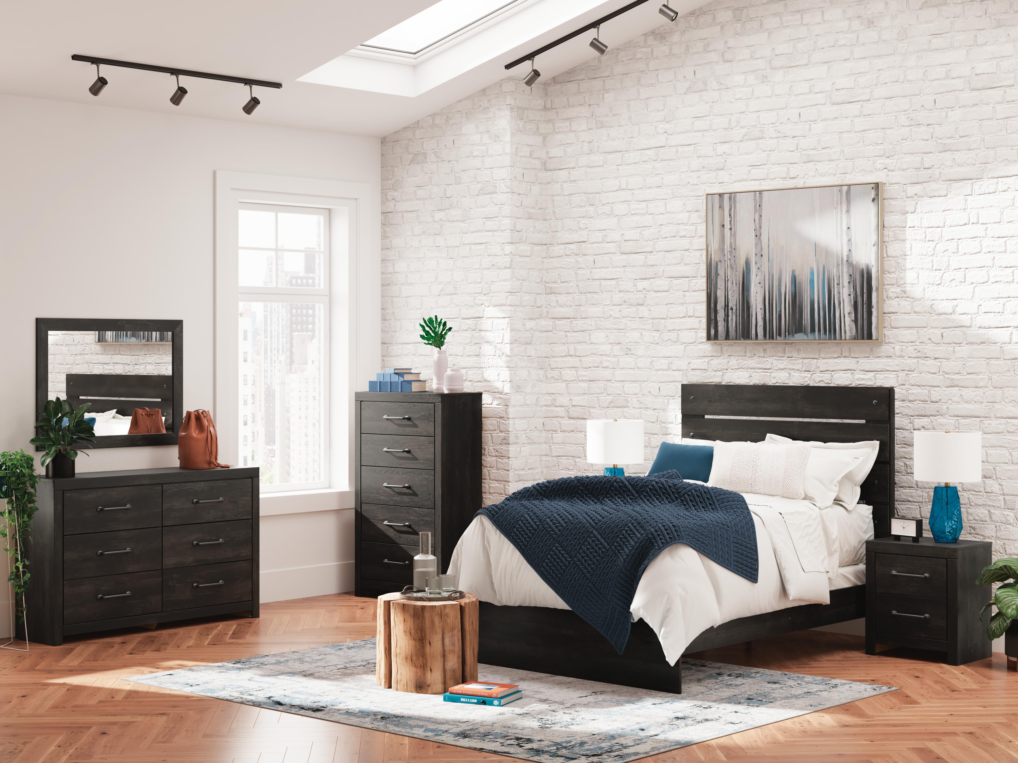 Cama Hollivern