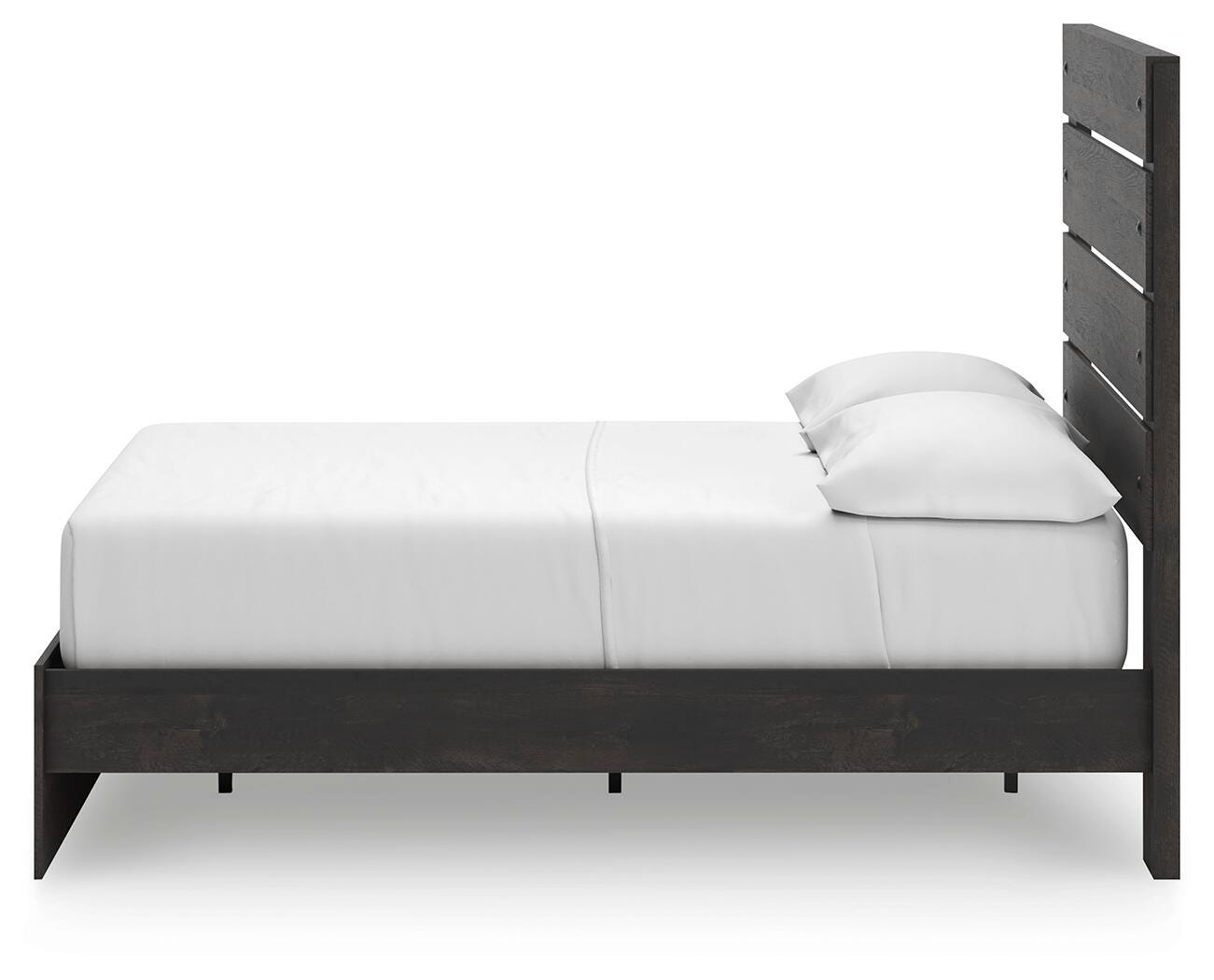 Cama Hollivern