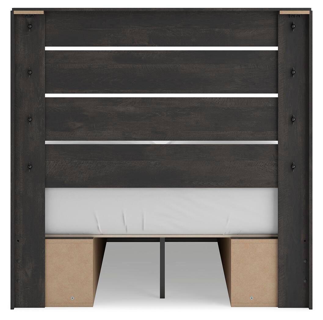 Cama Hollivern