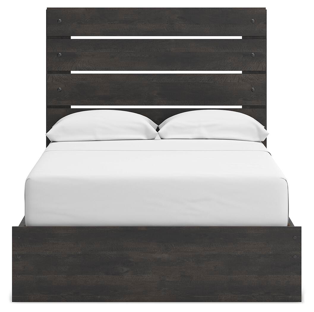 Cama Hollivern