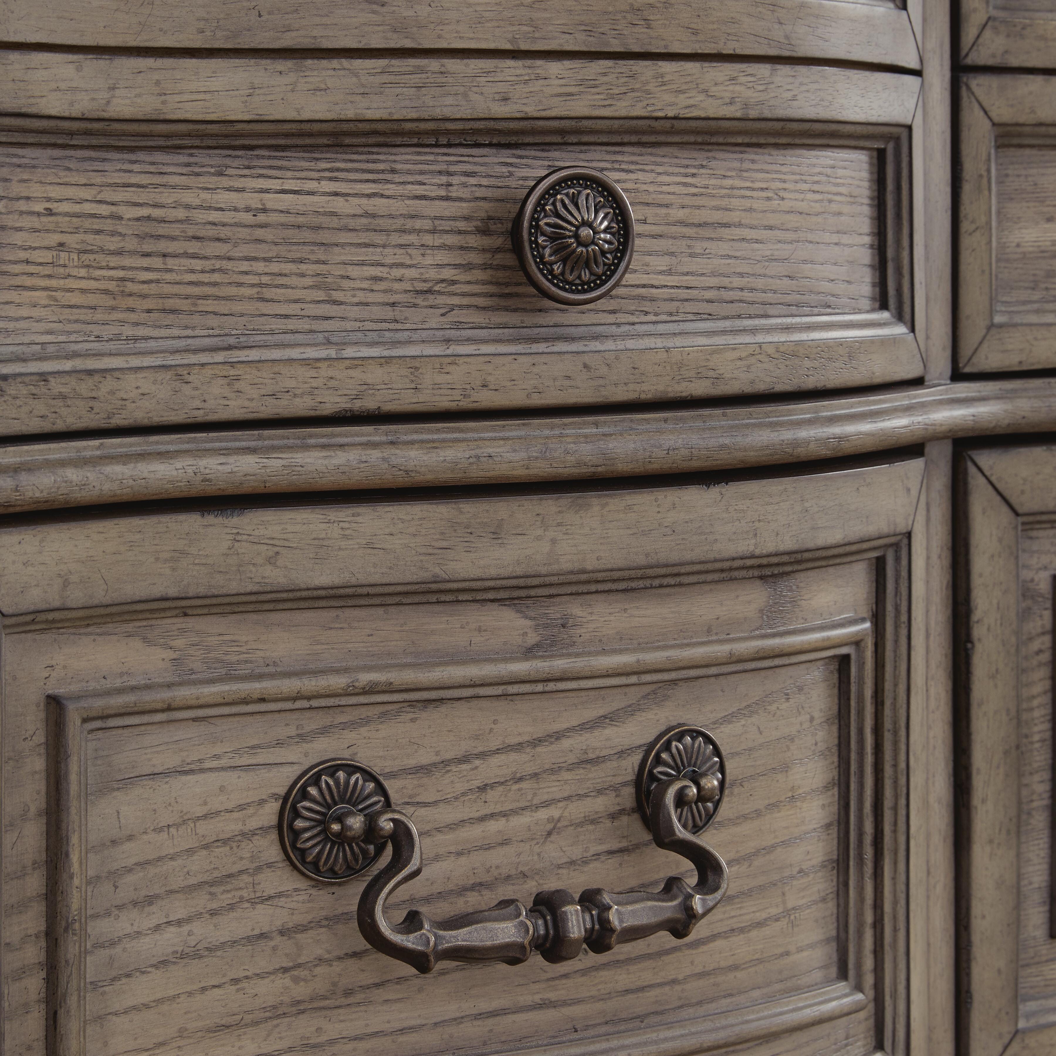 Ardenfield Chest of Drawers