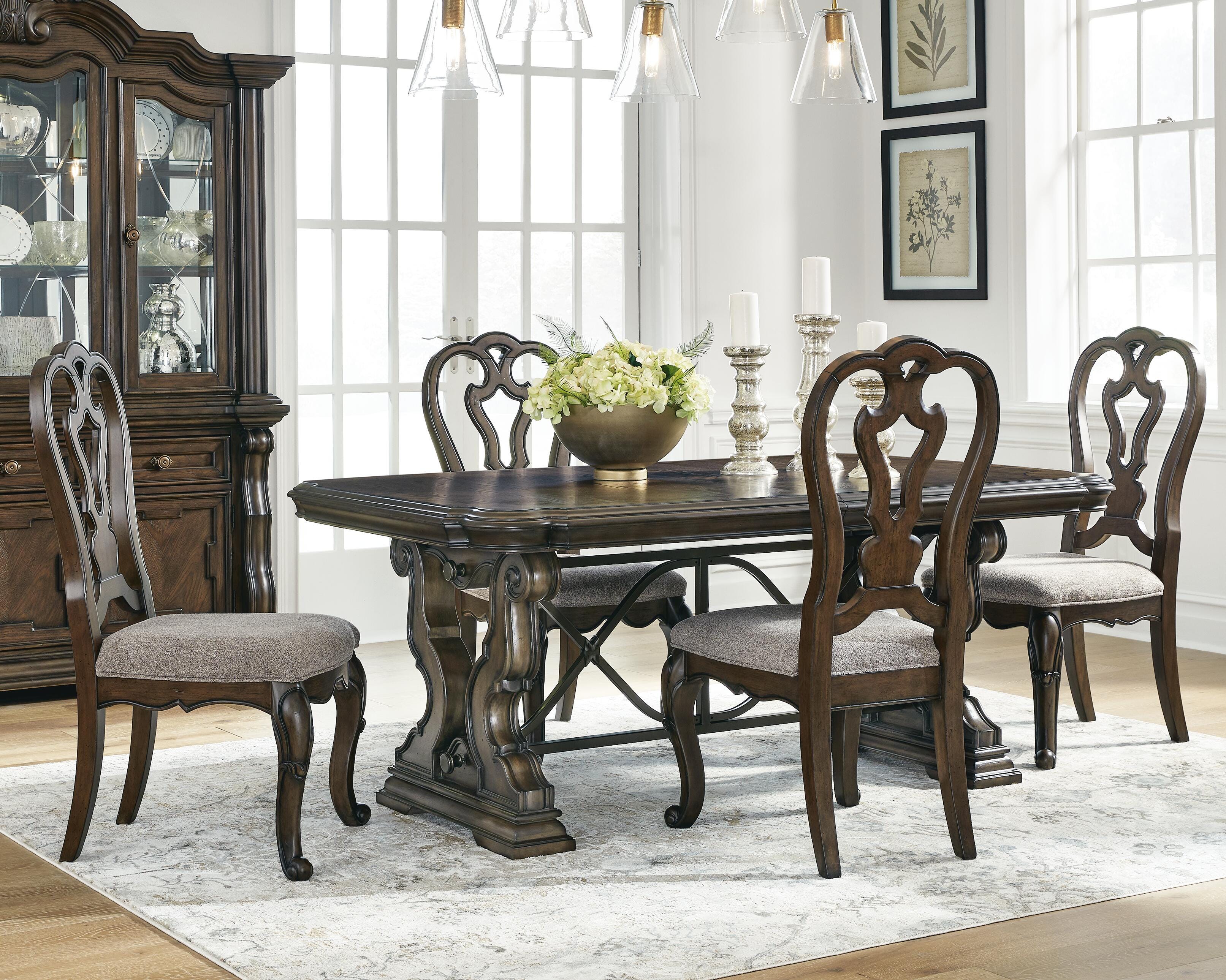 Juego de comedor Maylee
