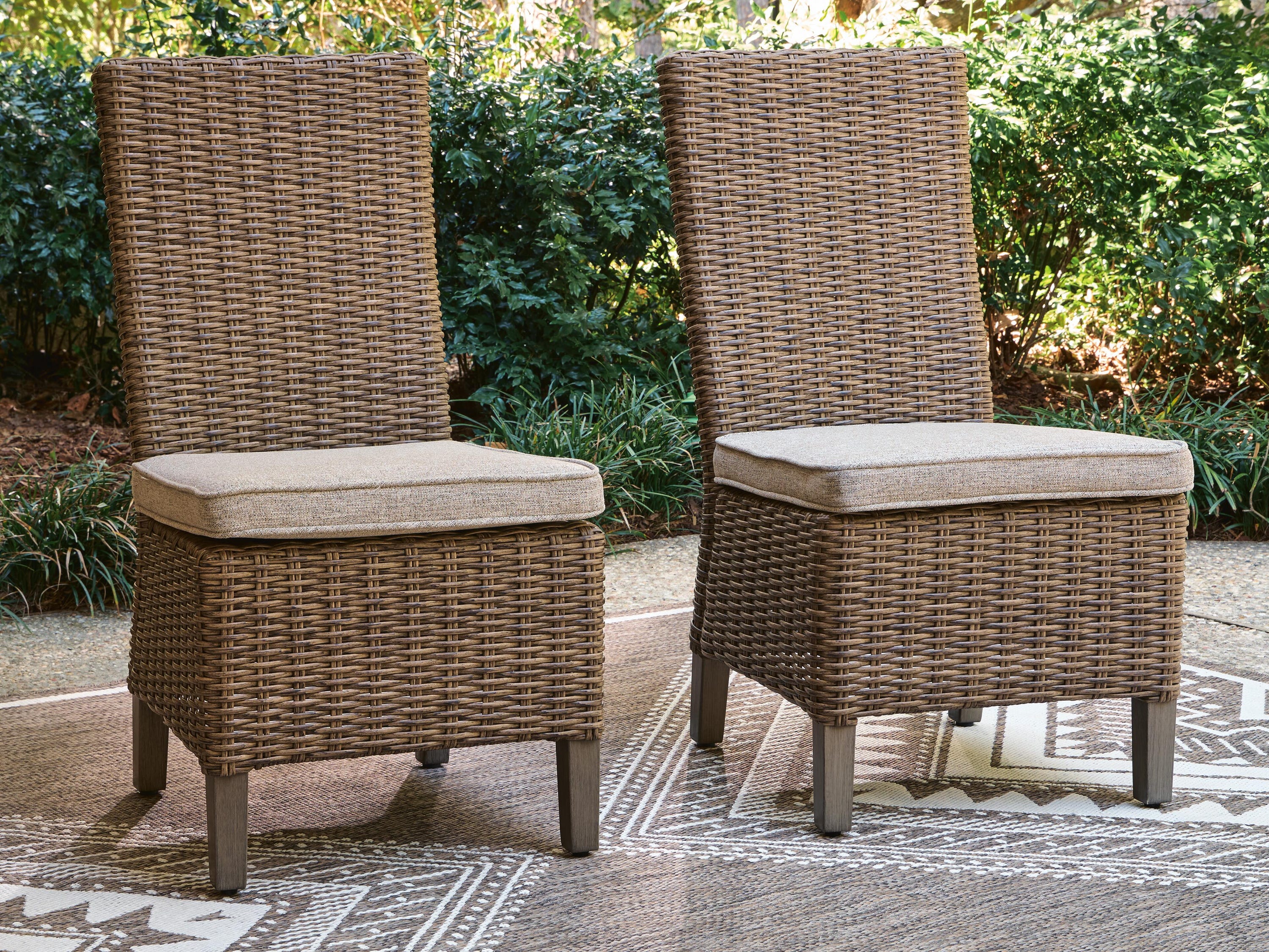 Silla auxiliar Laguna Heights con cojín (juego de 2)