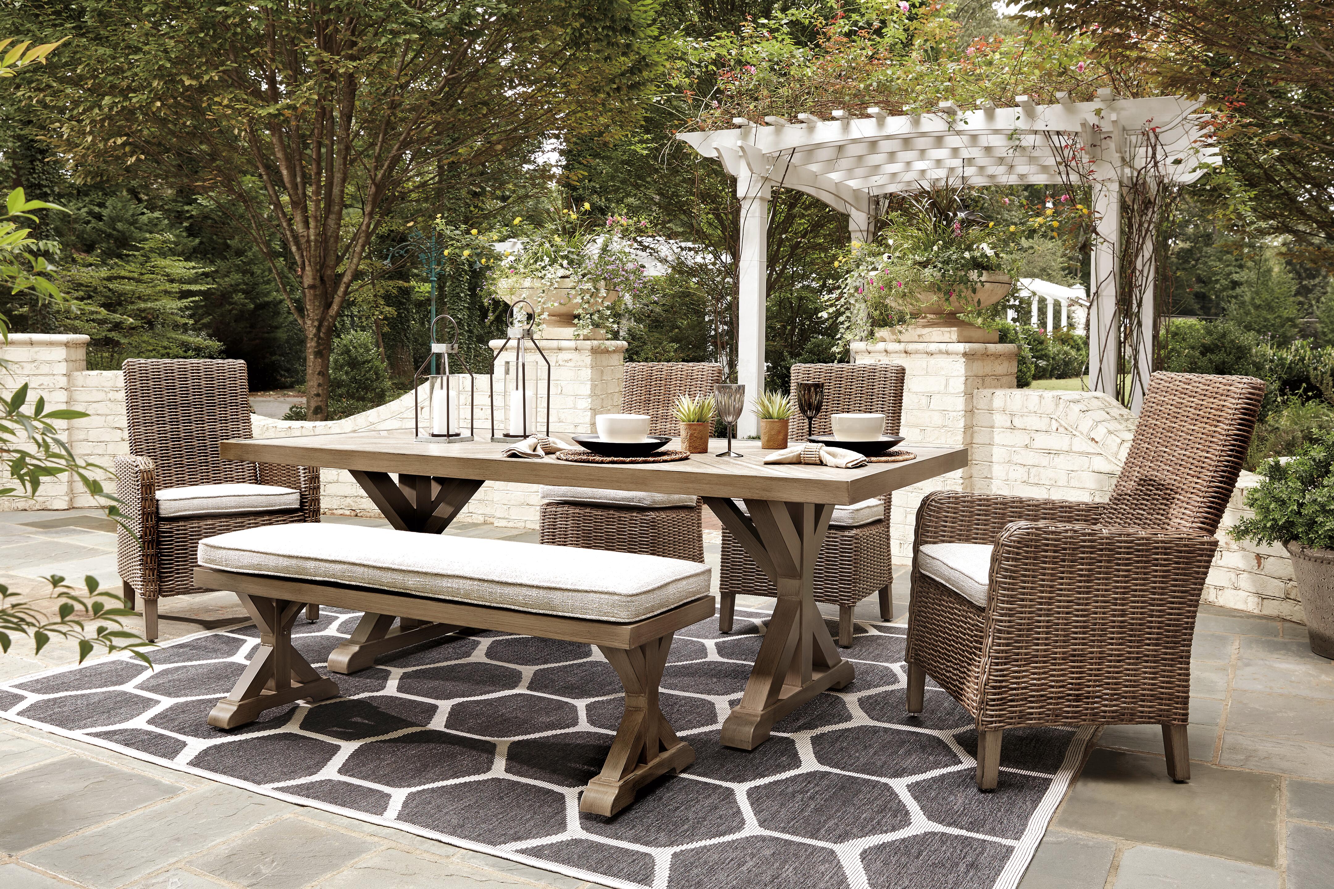 Juego de comedor para exterior Beachcroft
