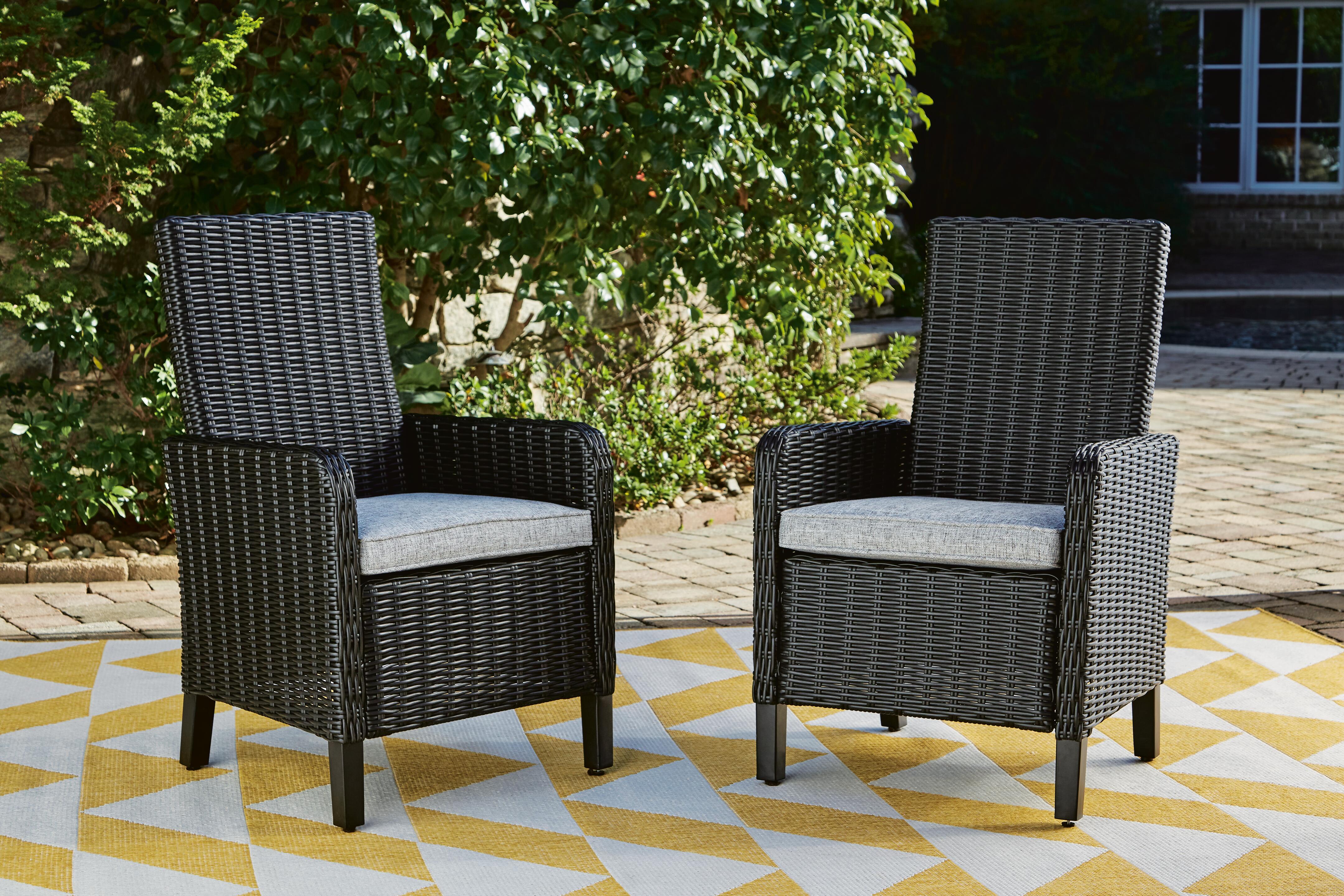 Sillón de exterior Beachcroft con cojín (juego de 2)